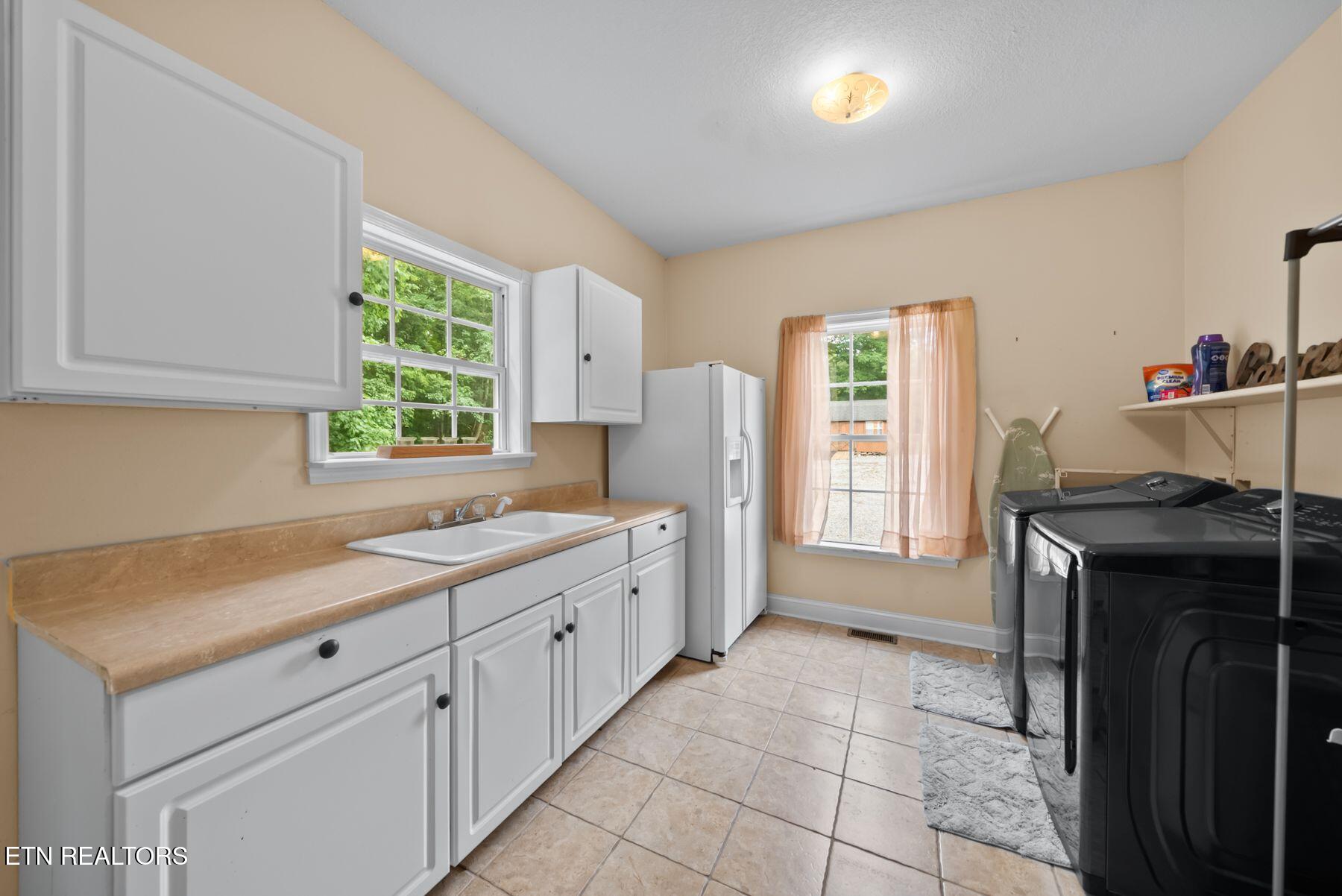 1035 Gray Eagle Drive Crossville TN 38572