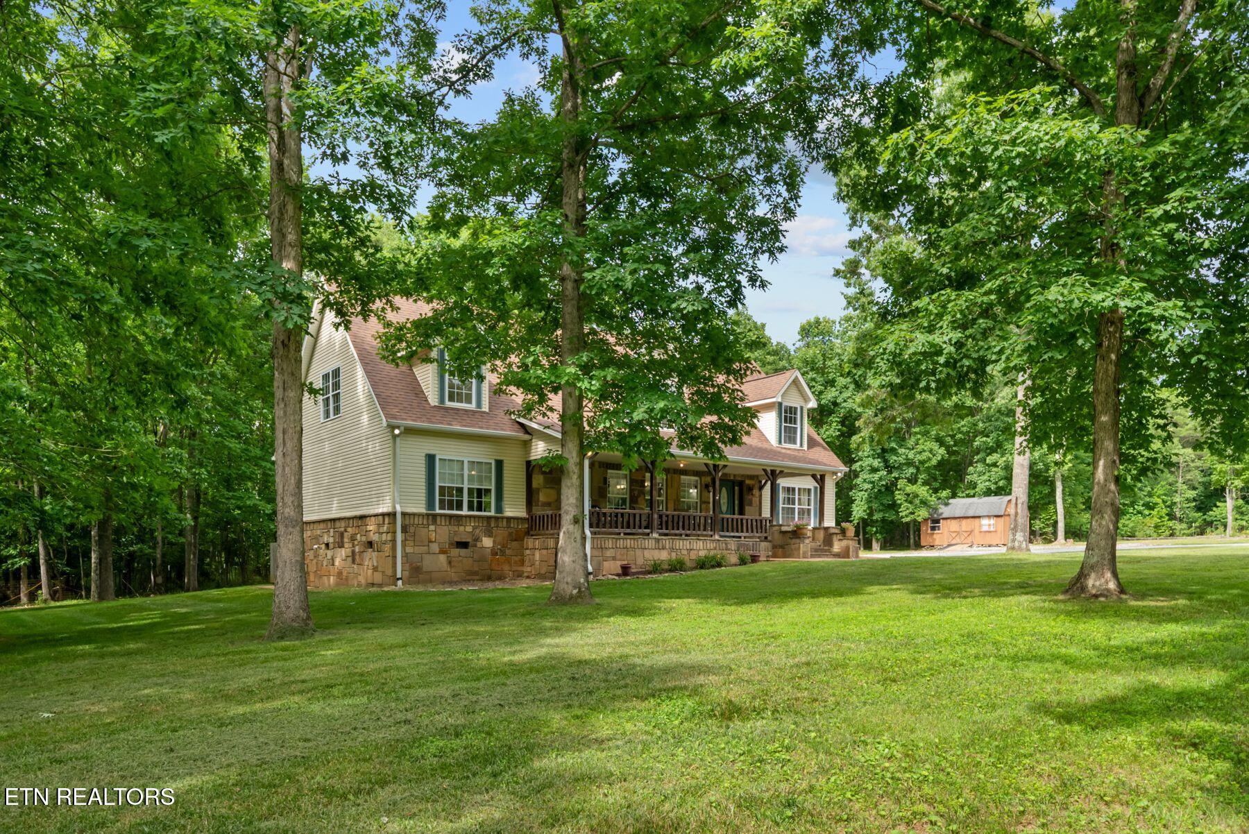 1035 Gray Eagle Drive Crossville TN 38572