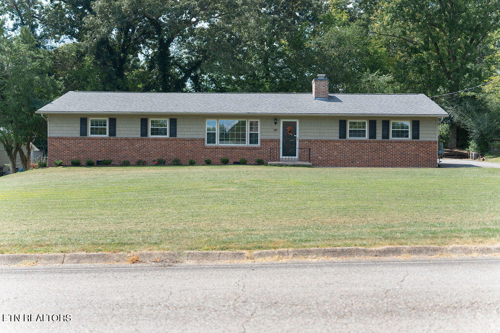 1017 W Park Drive Knoxville TN 37909