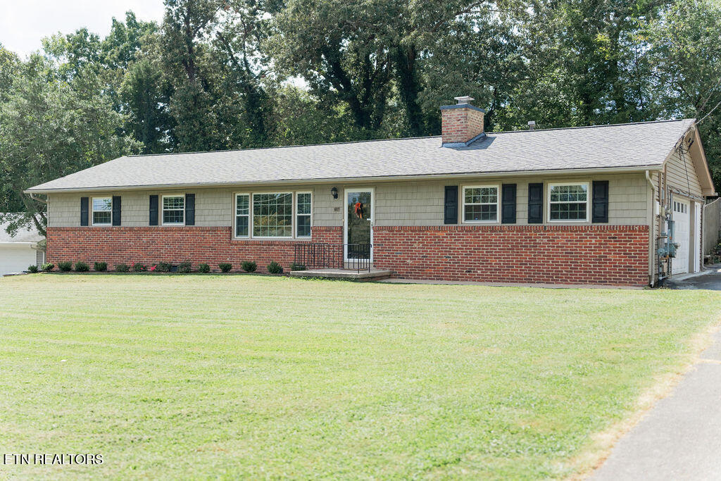 1017 W Park Drive Knoxville TN 37909