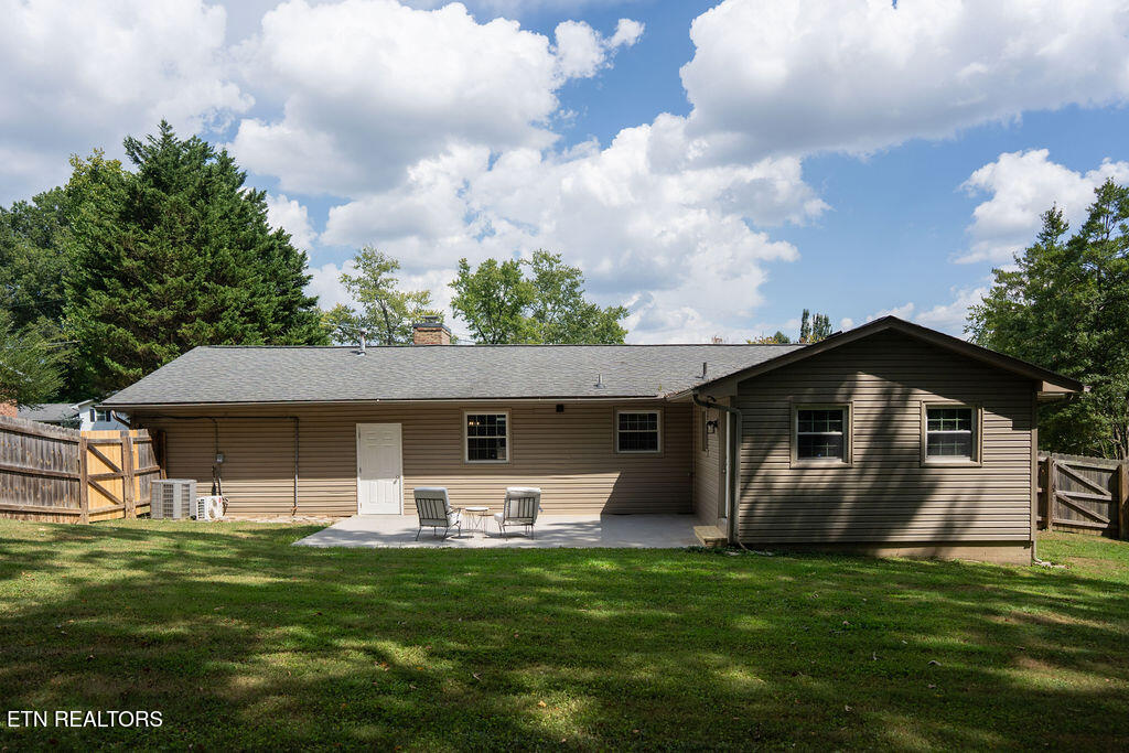 1017 W Park Drive Knoxville TN 37909