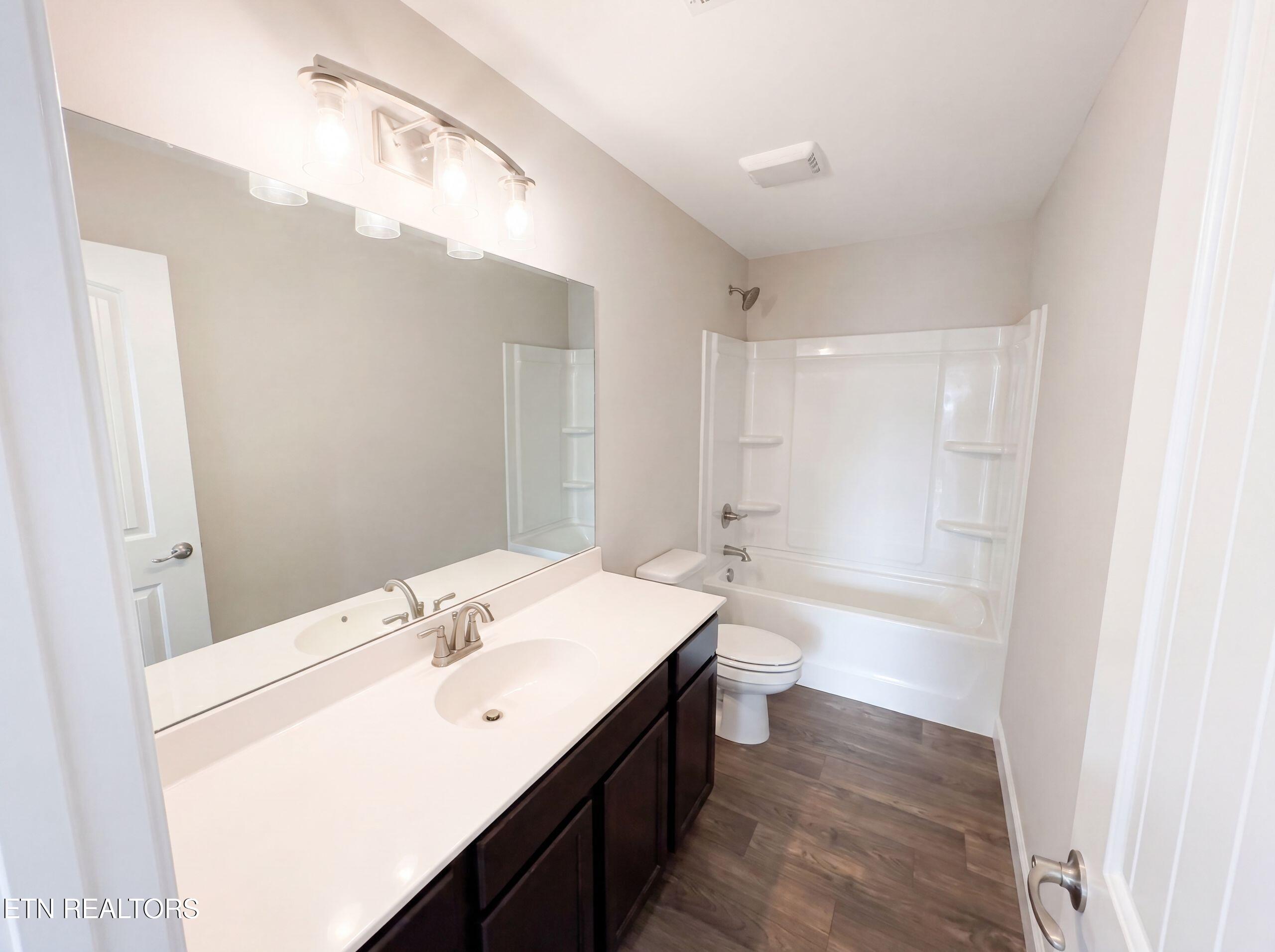 1611 Blackbird Drive Maryville TN 37803