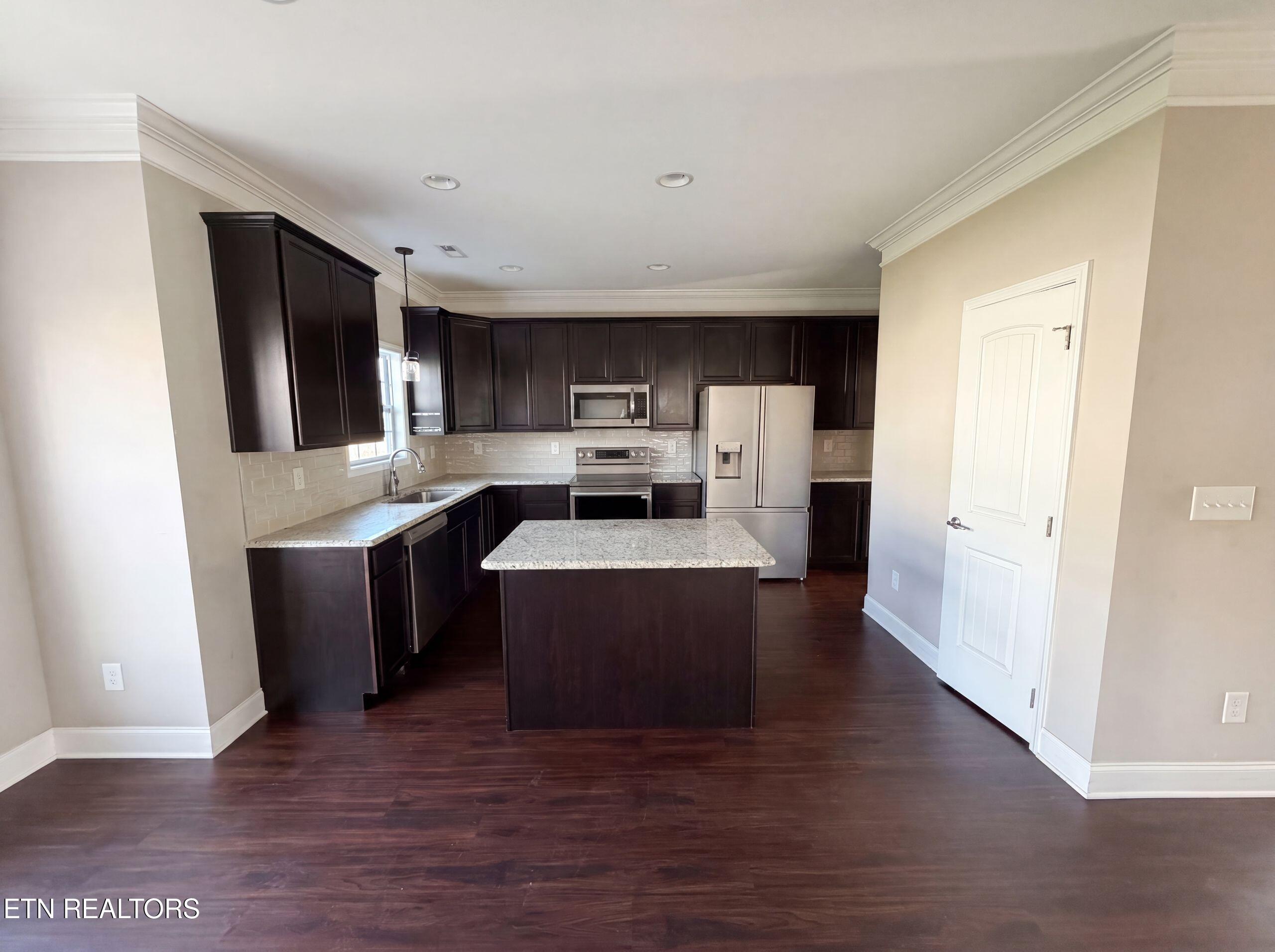 1611 Blackbird Drive Maryville TN 37803