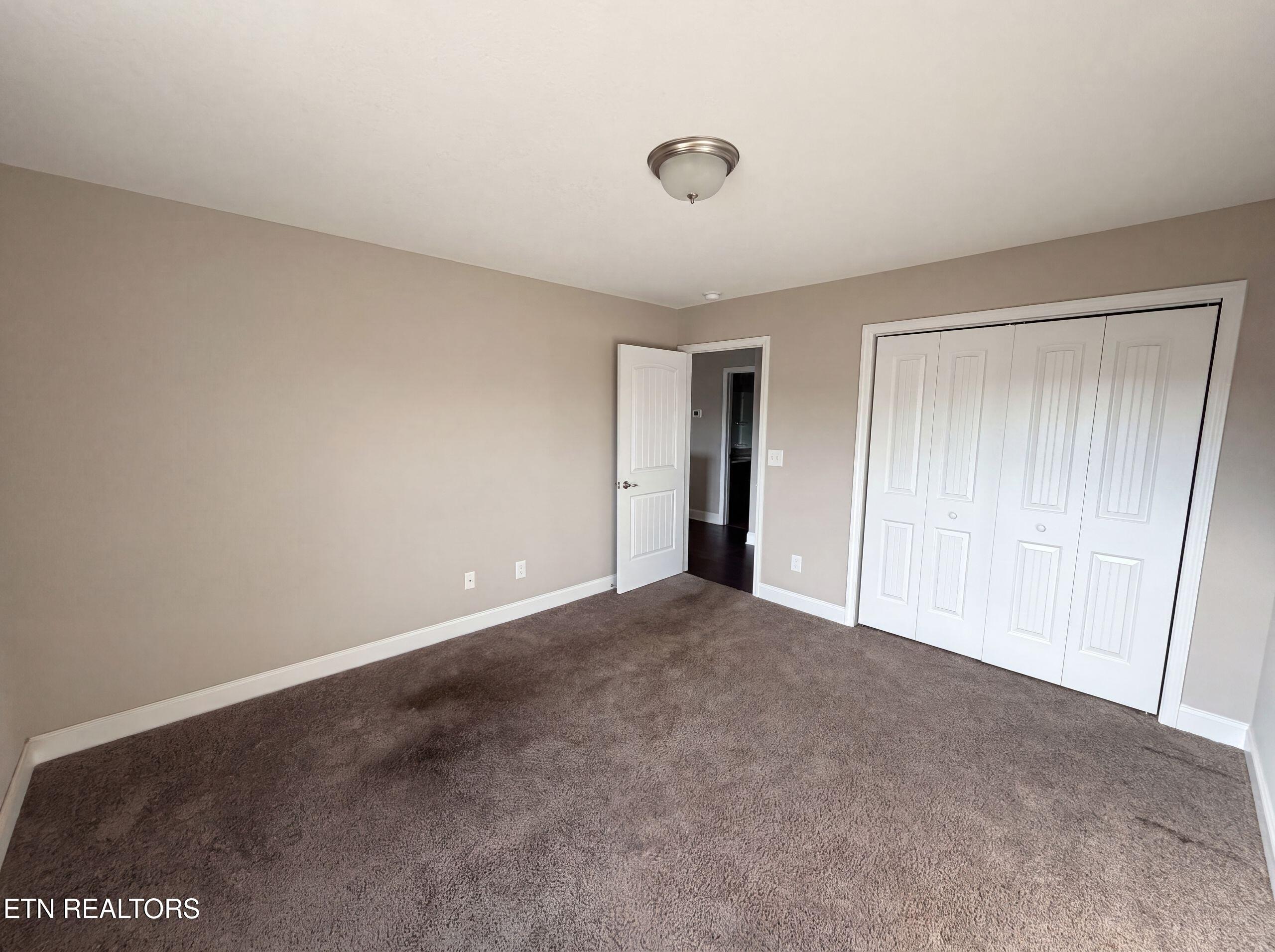 1611 Blackbird Drive Maryville TN 37803