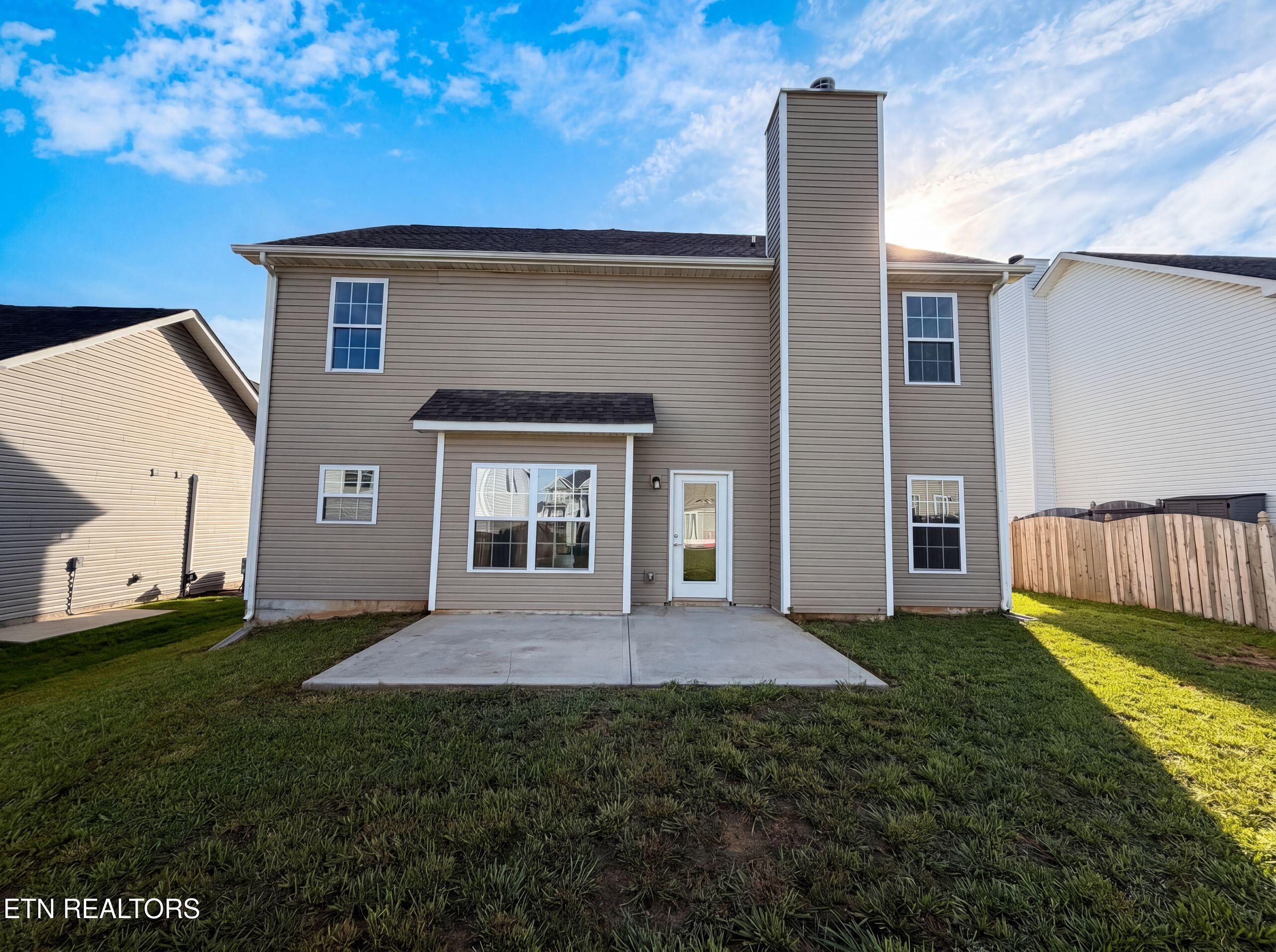 1611 Blackbird Drive Maryville TN 37803