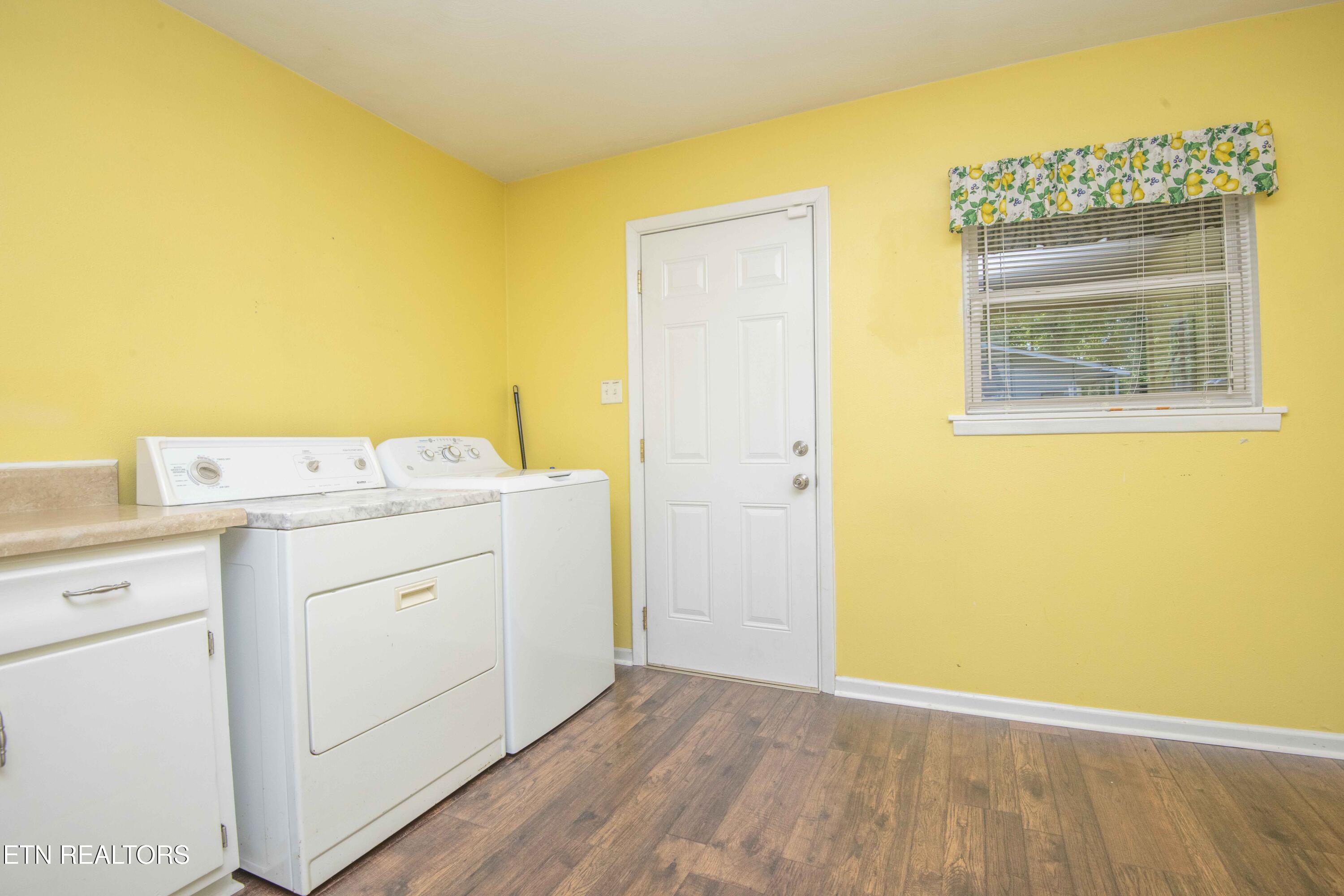 136 Mimosa Avenue Rockwood TN 37854