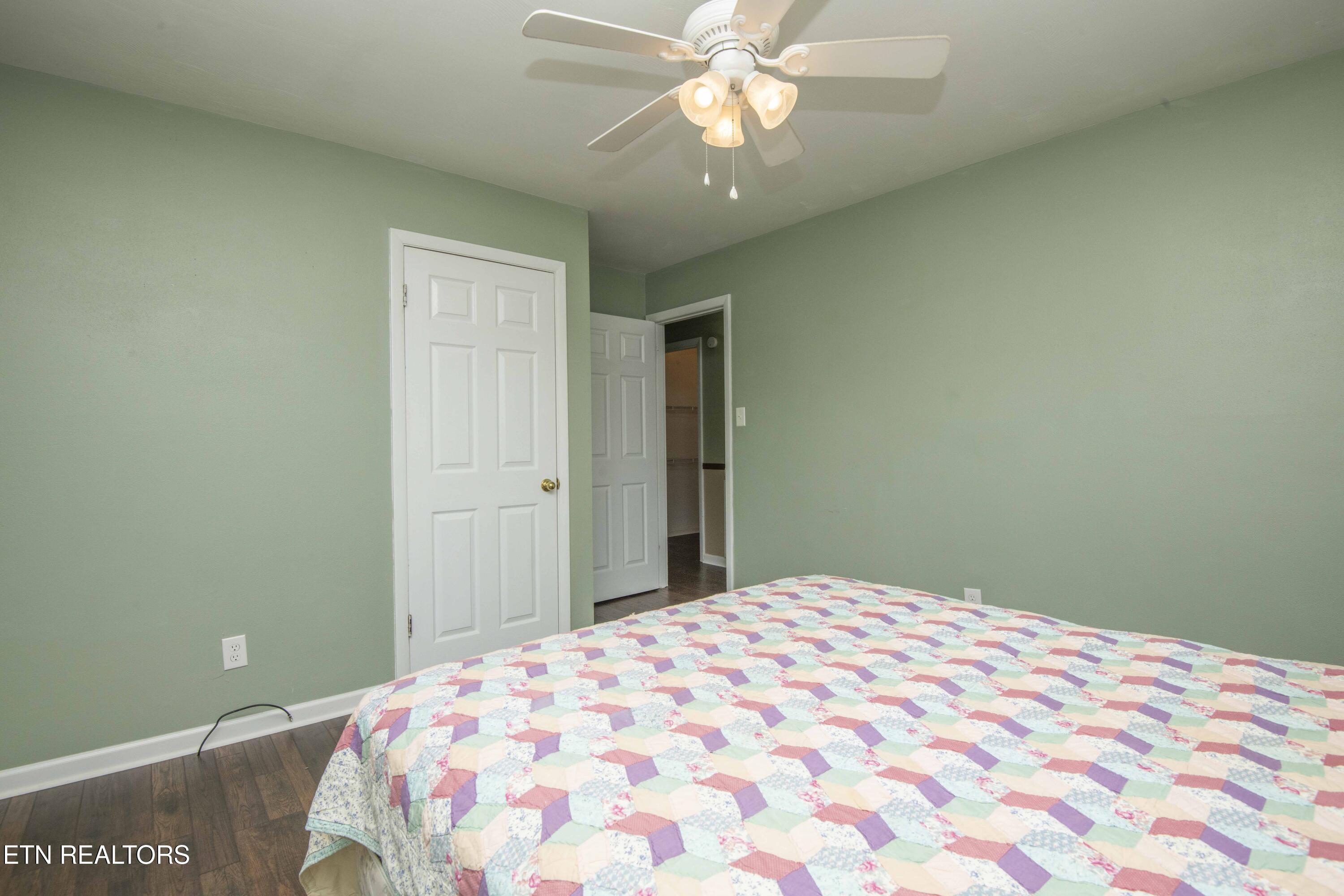 136 Mimosa Avenue Rockwood TN 37854