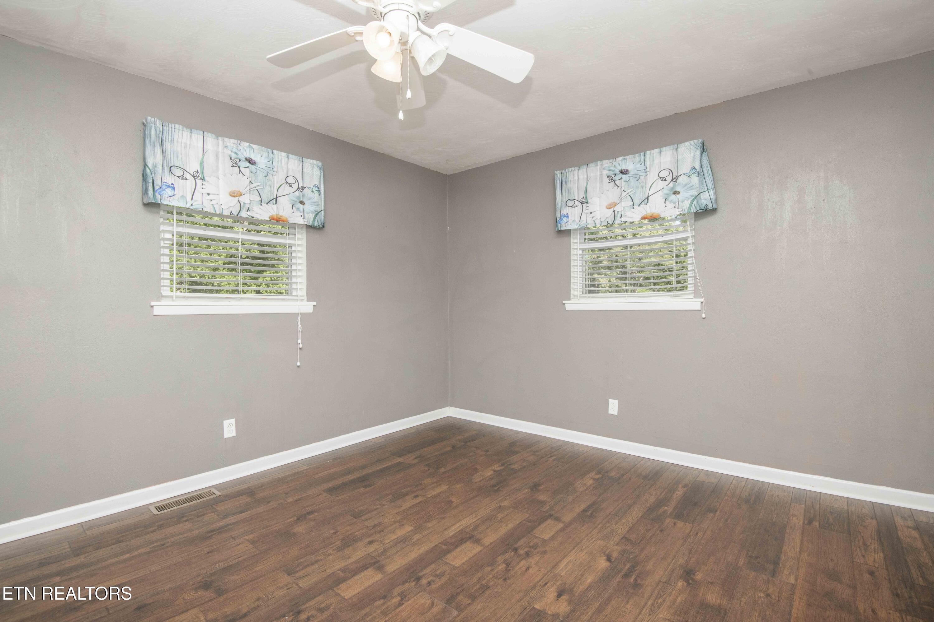136 Mimosa Avenue Rockwood TN 37854
