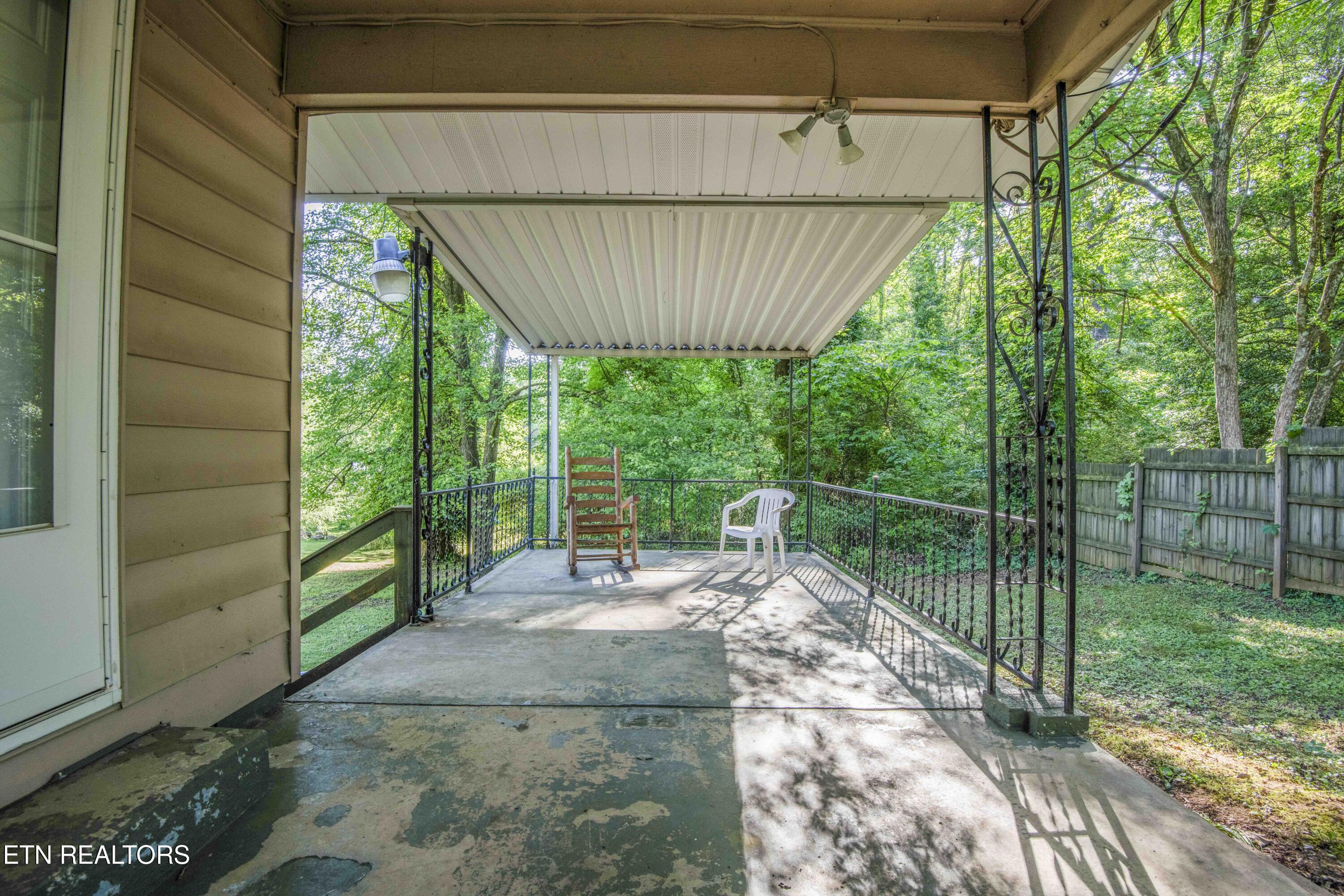136 Mimosa Avenue Rockwood TN 37854