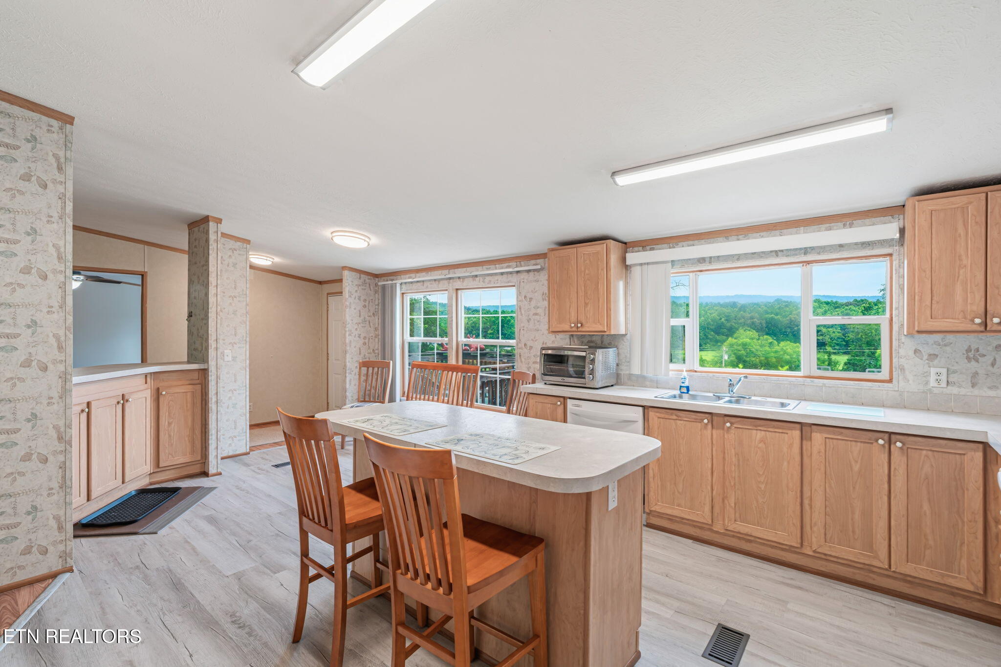 598 Abels Valley Road Rockwood TN 37854