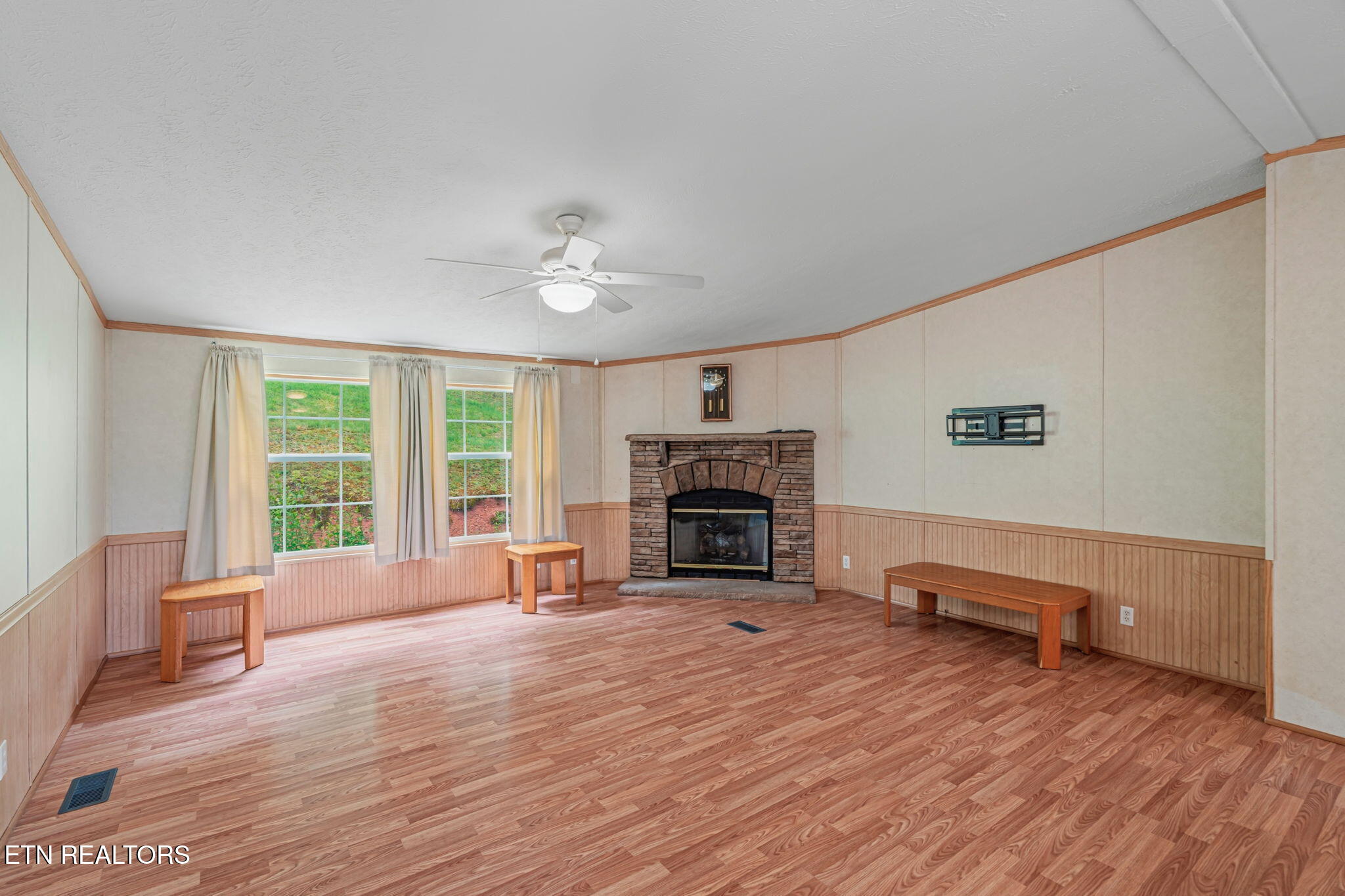 598 Abels Valley Road Rockwood TN 37854