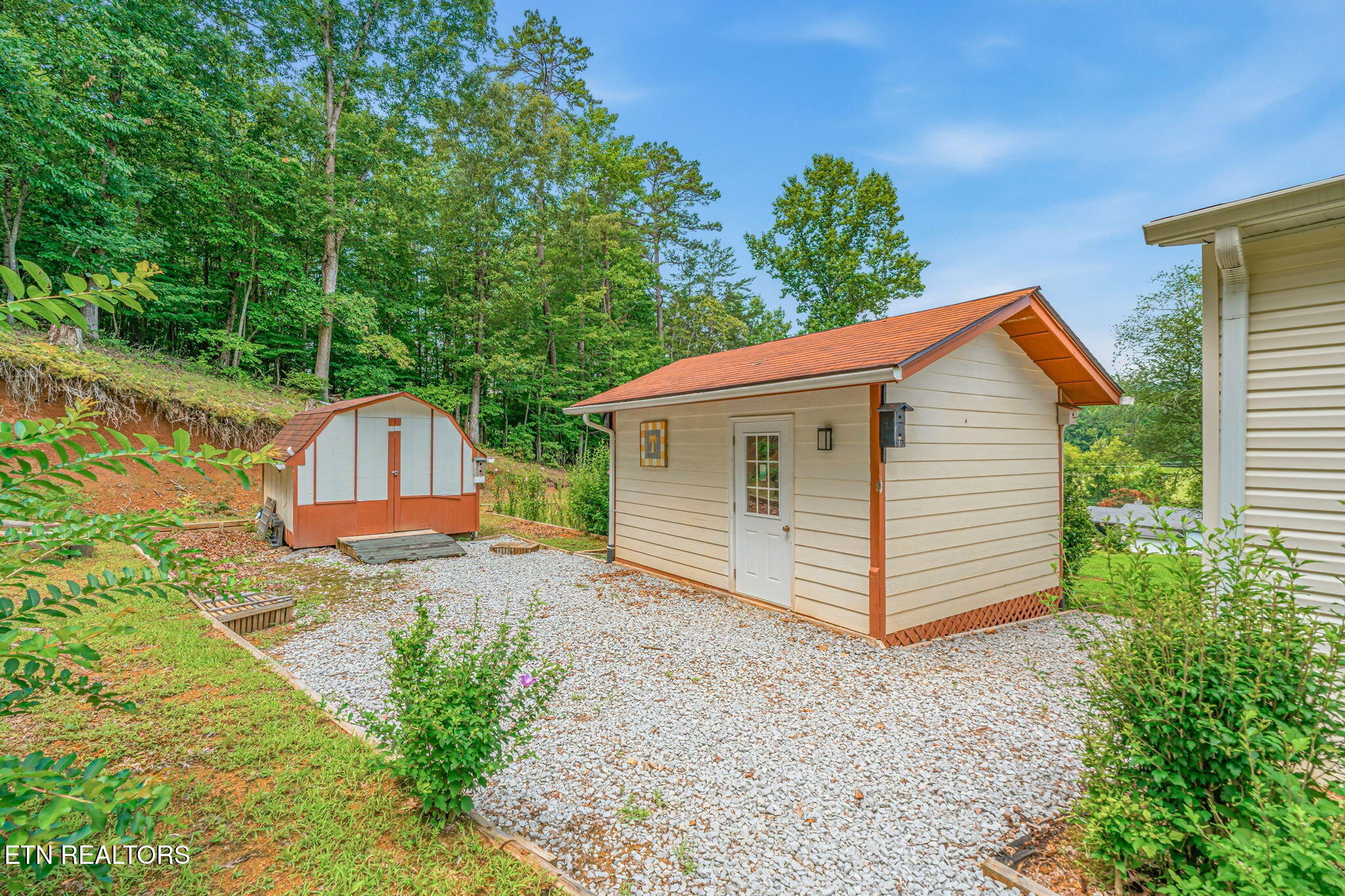 598 Abels Valley Road Rockwood TN 37854