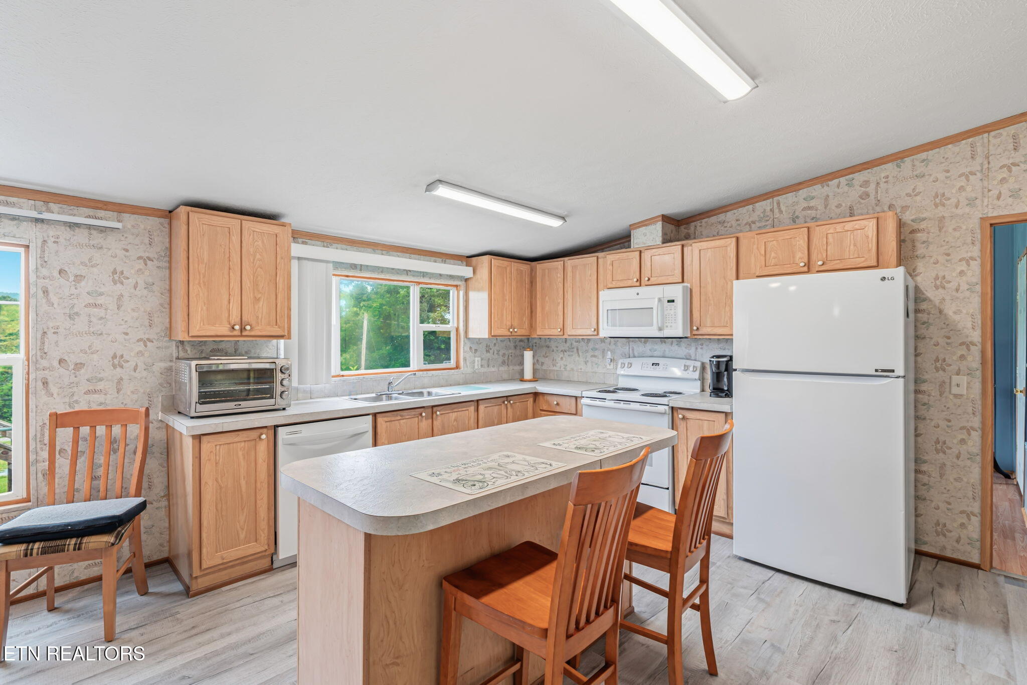 598 Abels Valley Road Rockwood TN 37854