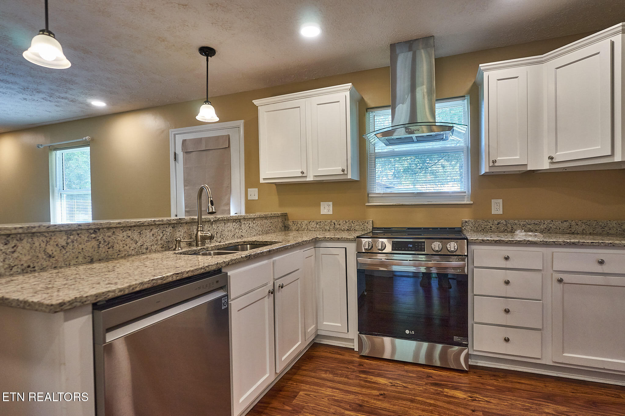 Sevierville TN 37862