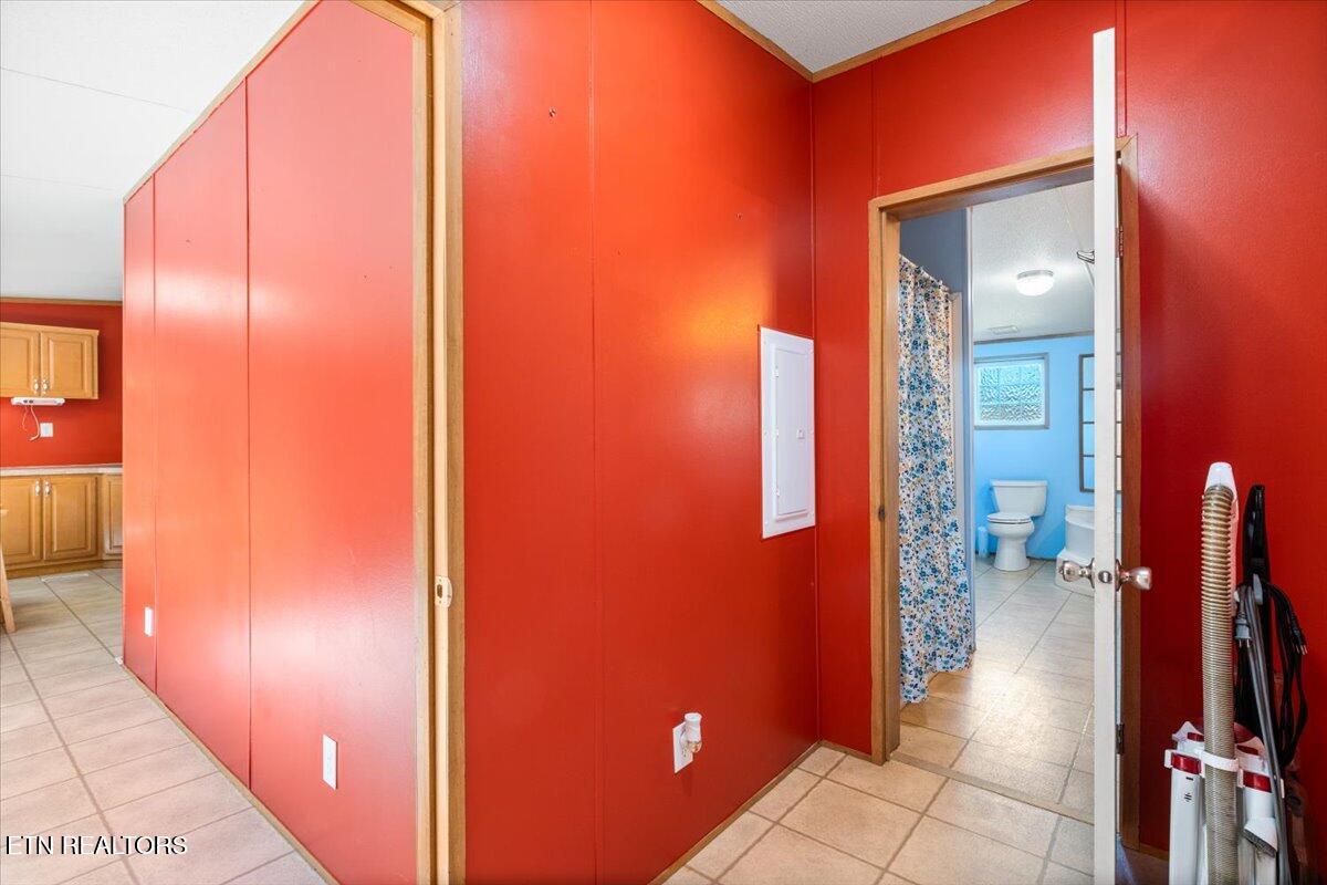 114 Myrtle Vinsant Lane Jacksboro TN 37757