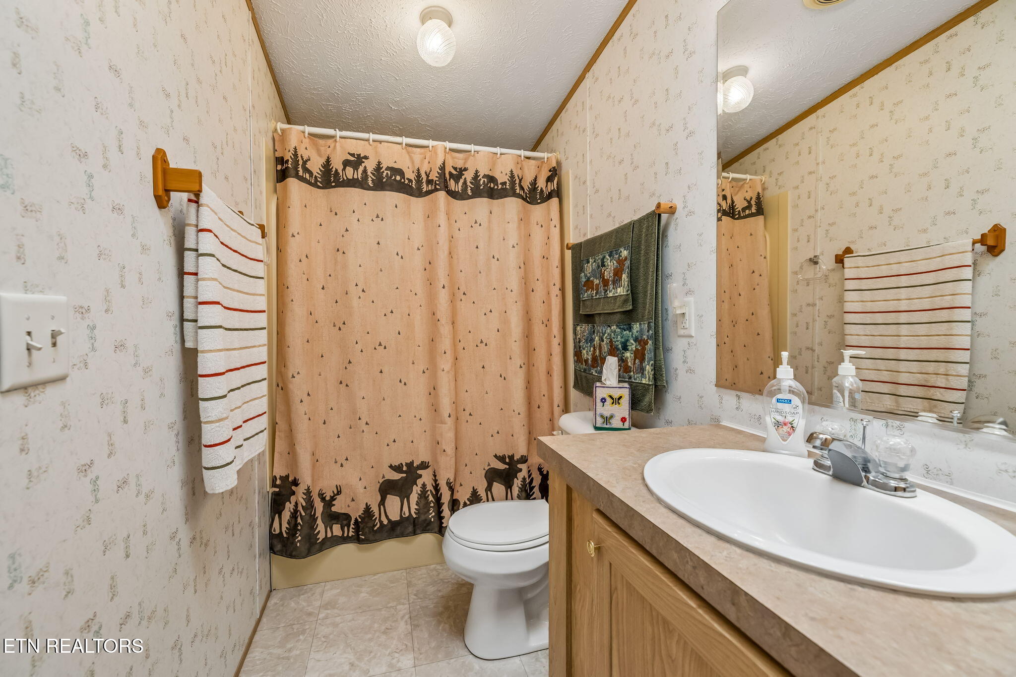 650 Gamble Gap Road Tellico Plains TN 37385