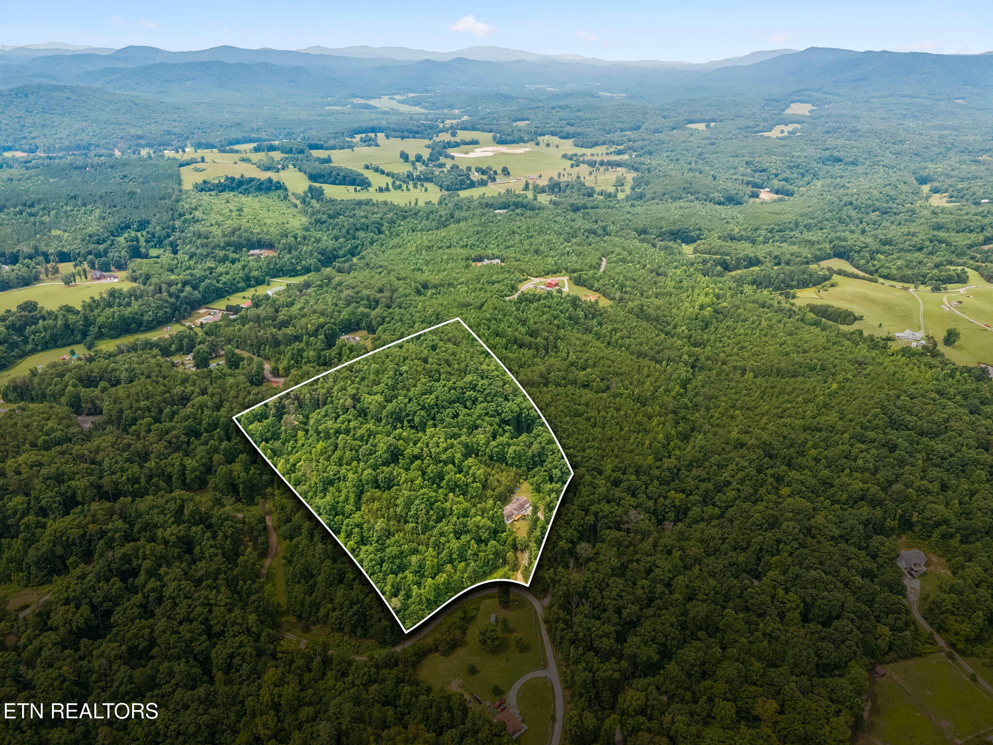 650 Gamble Gap Road Tellico Plains TN 37385