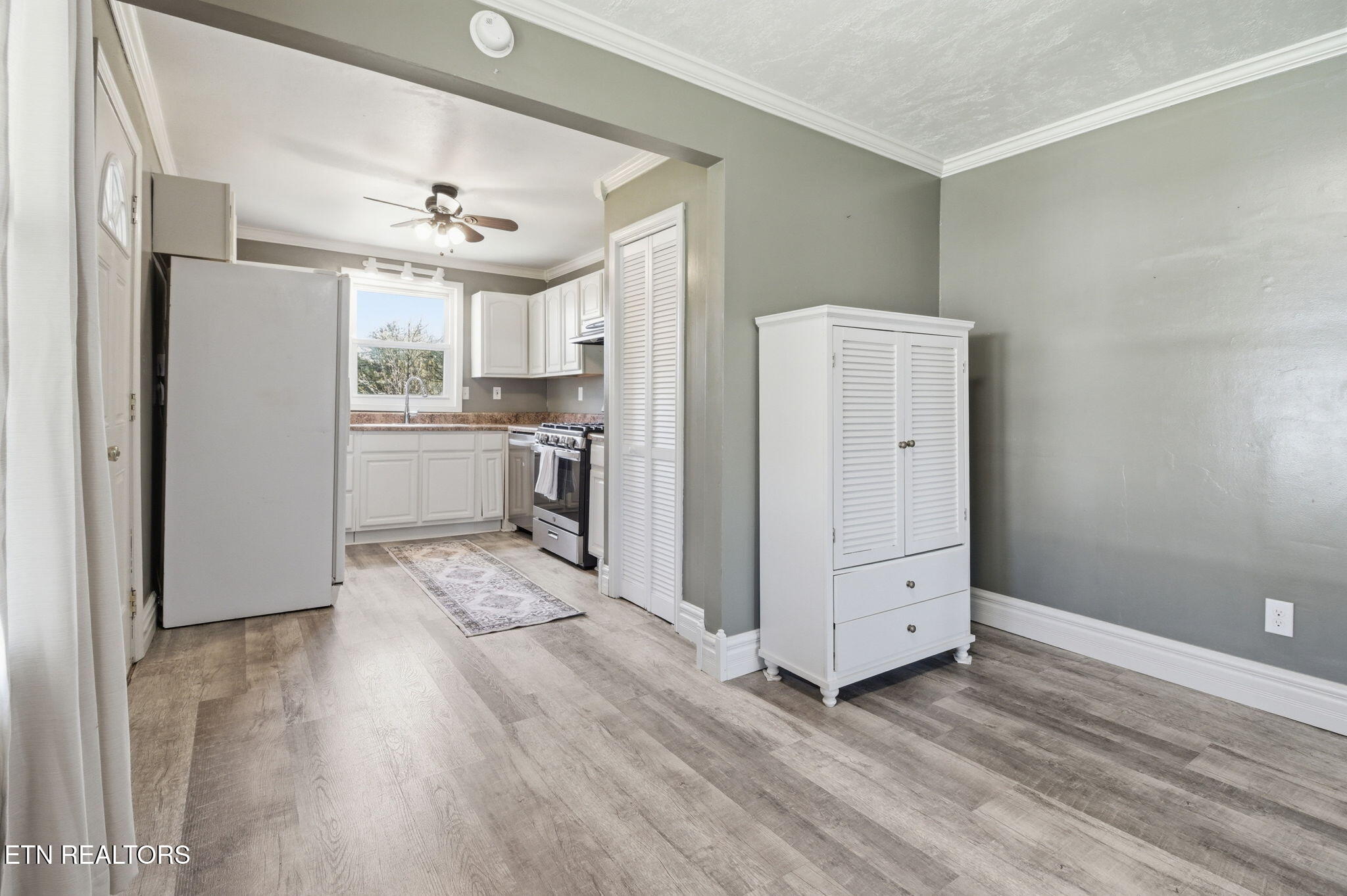 335 S Fowler Street Clinton TN 37716