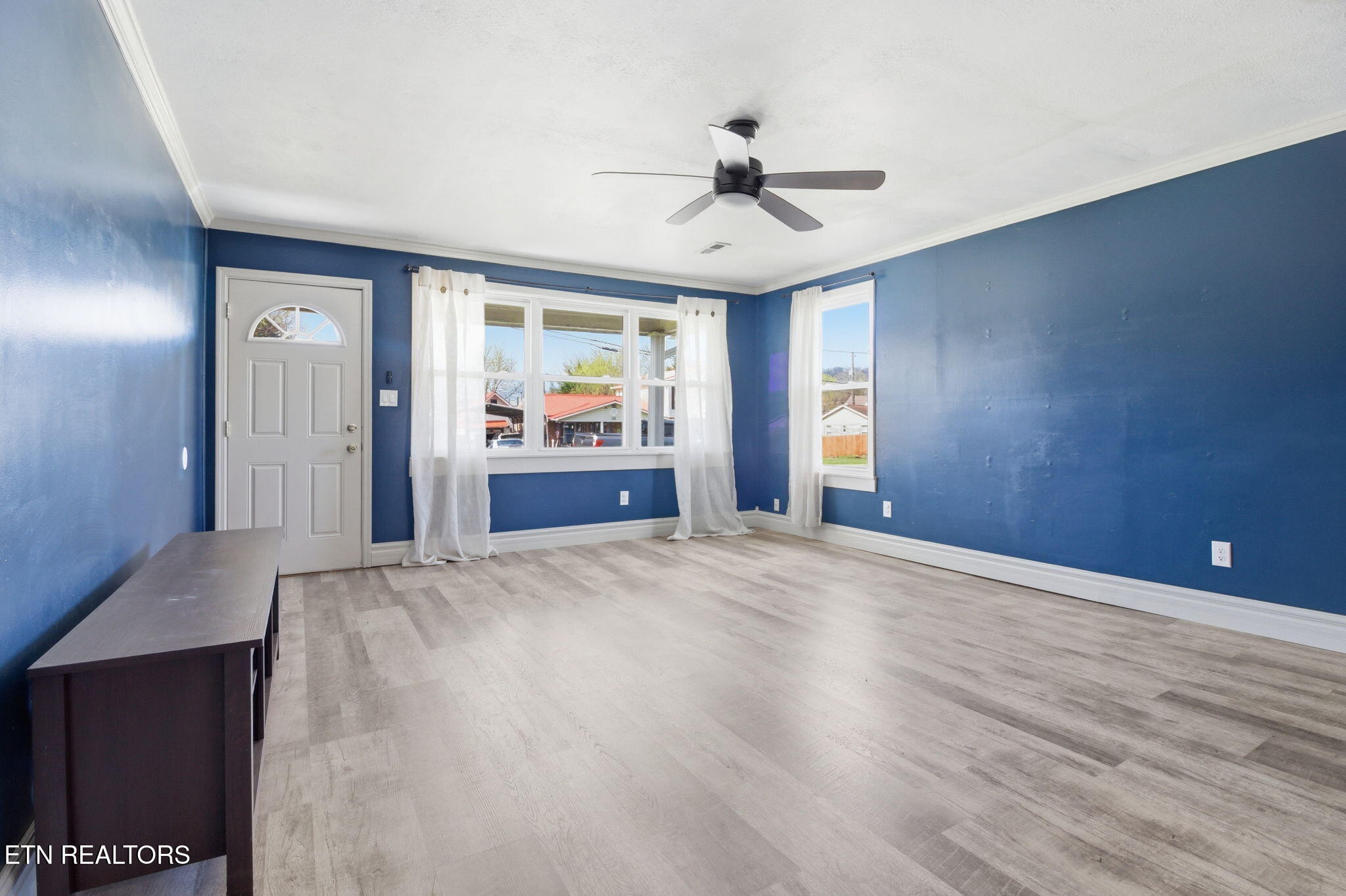 335 S Fowler Street Clinton TN 37716