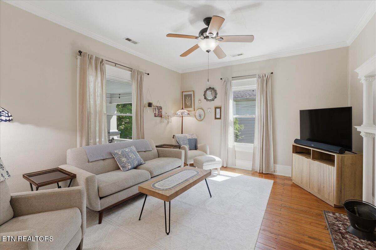 207 E Oak Hill Avenue Knoxville TN 37917