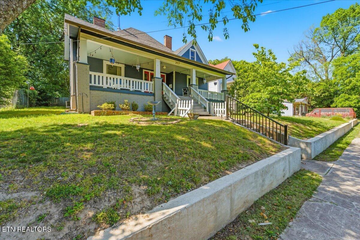 207 E Oak Hill Avenue Knoxville TN 37917