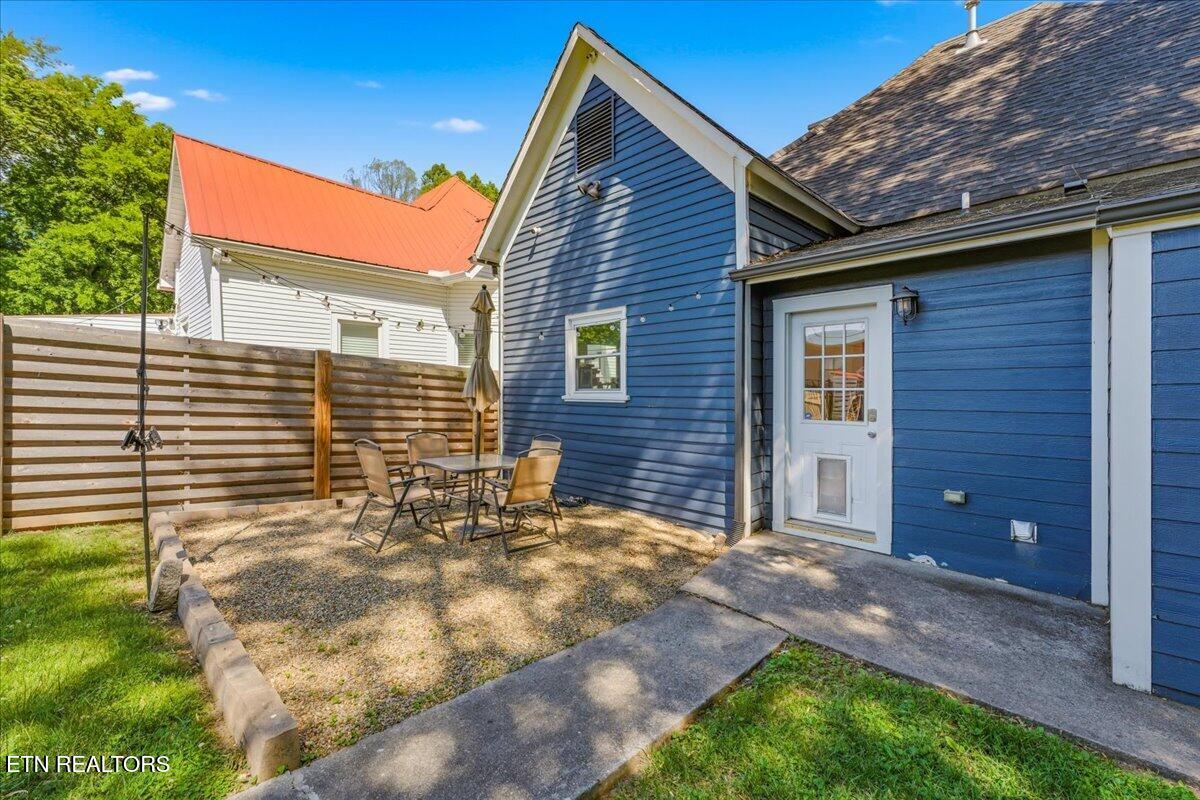 207 E Oak Hill Avenue Knoxville TN 37917