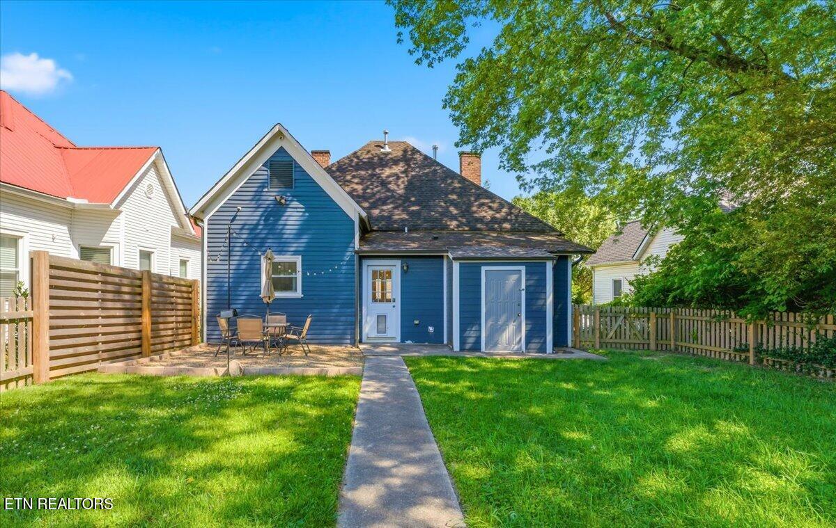 207 E Oak Hill Avenue Knoxville TN 37917