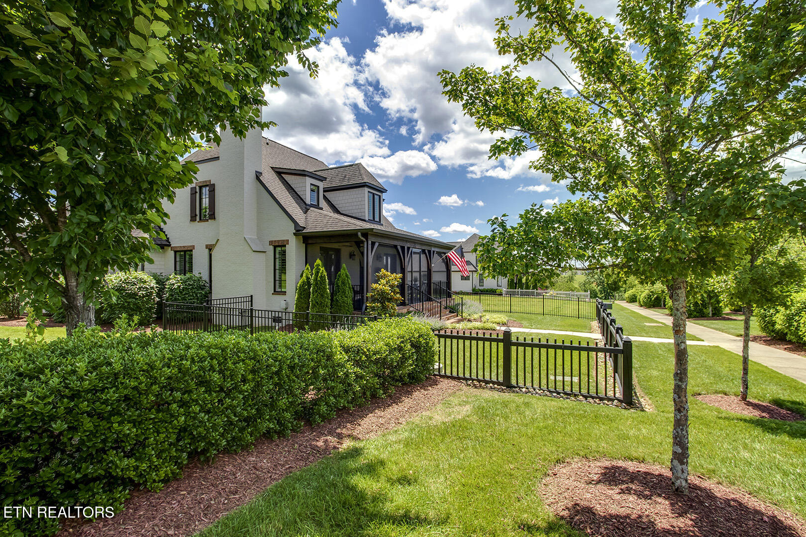 110 E Highlands Circle Lenoir City TN 37772