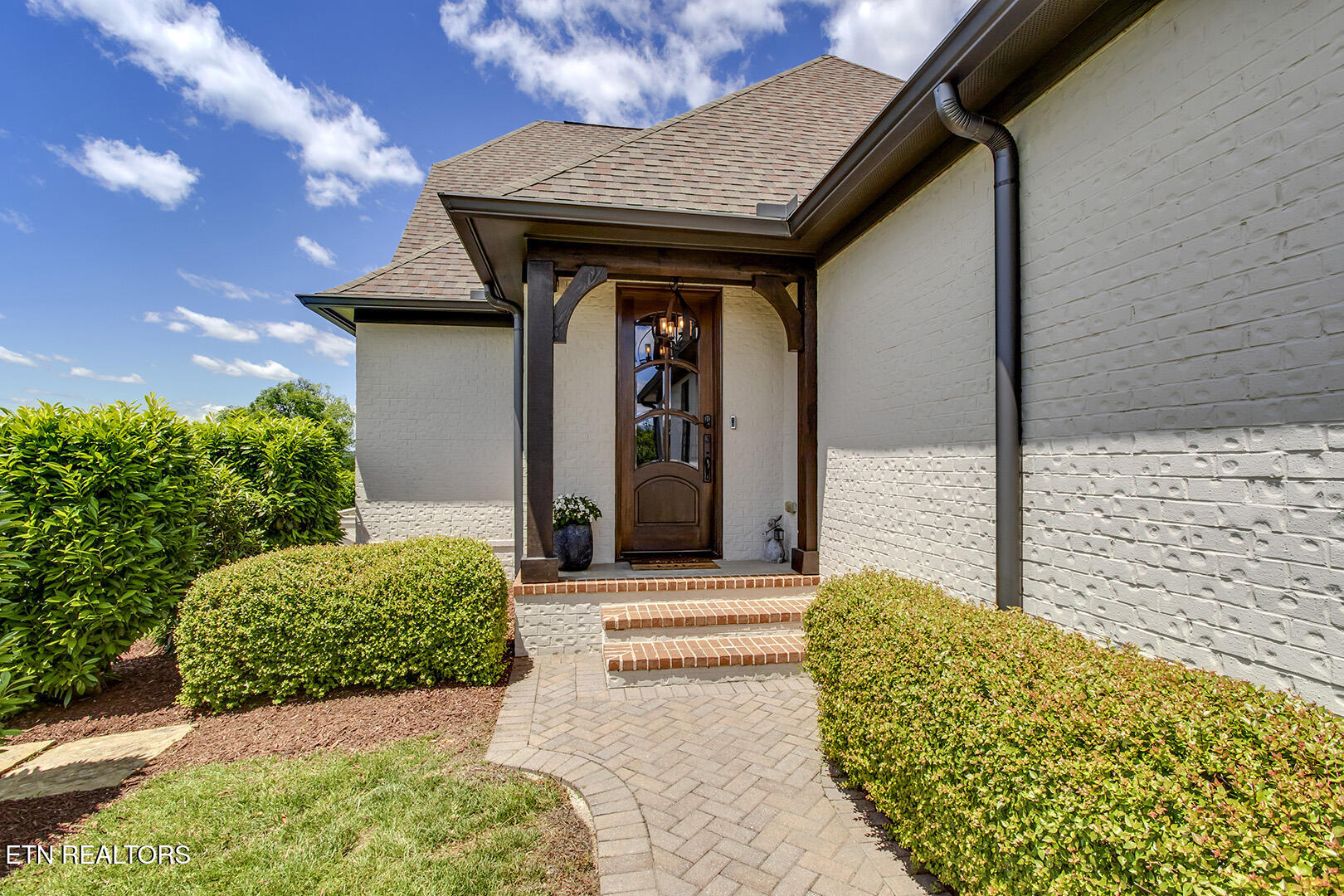 110 E Highlands Circle Lenoir City TN 37772