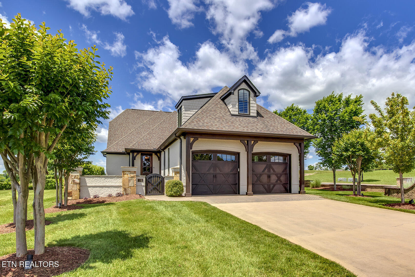110 E Highlands Circle Lenoir City TN 37772