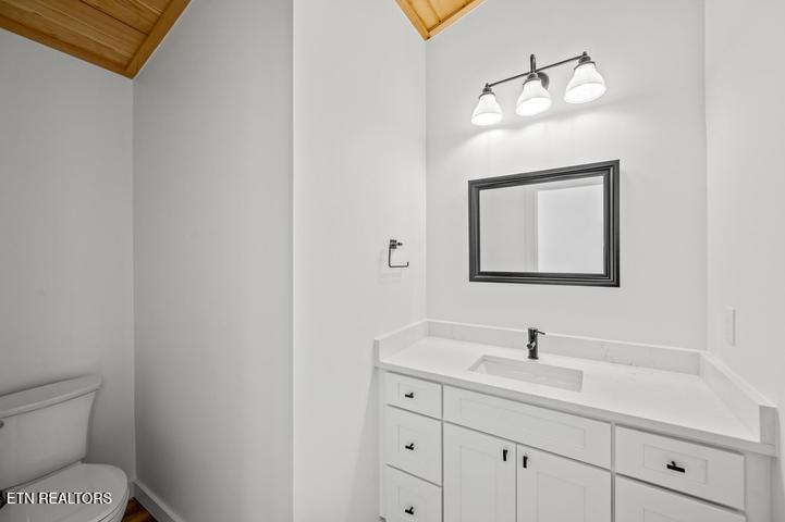 2257 Beach Front Drive Sevierville TN 37876