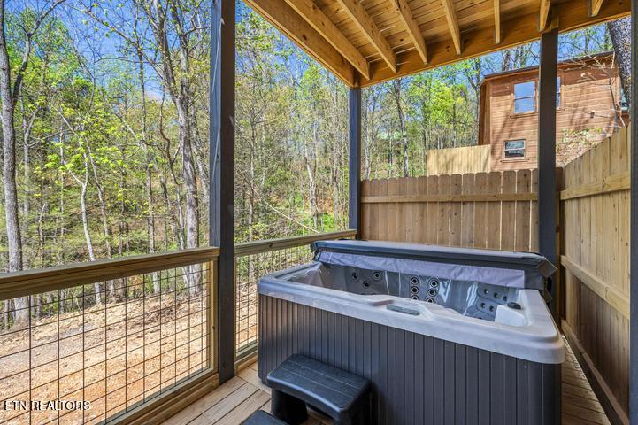 2257 Beach Front Drive Sevierville TN 37876