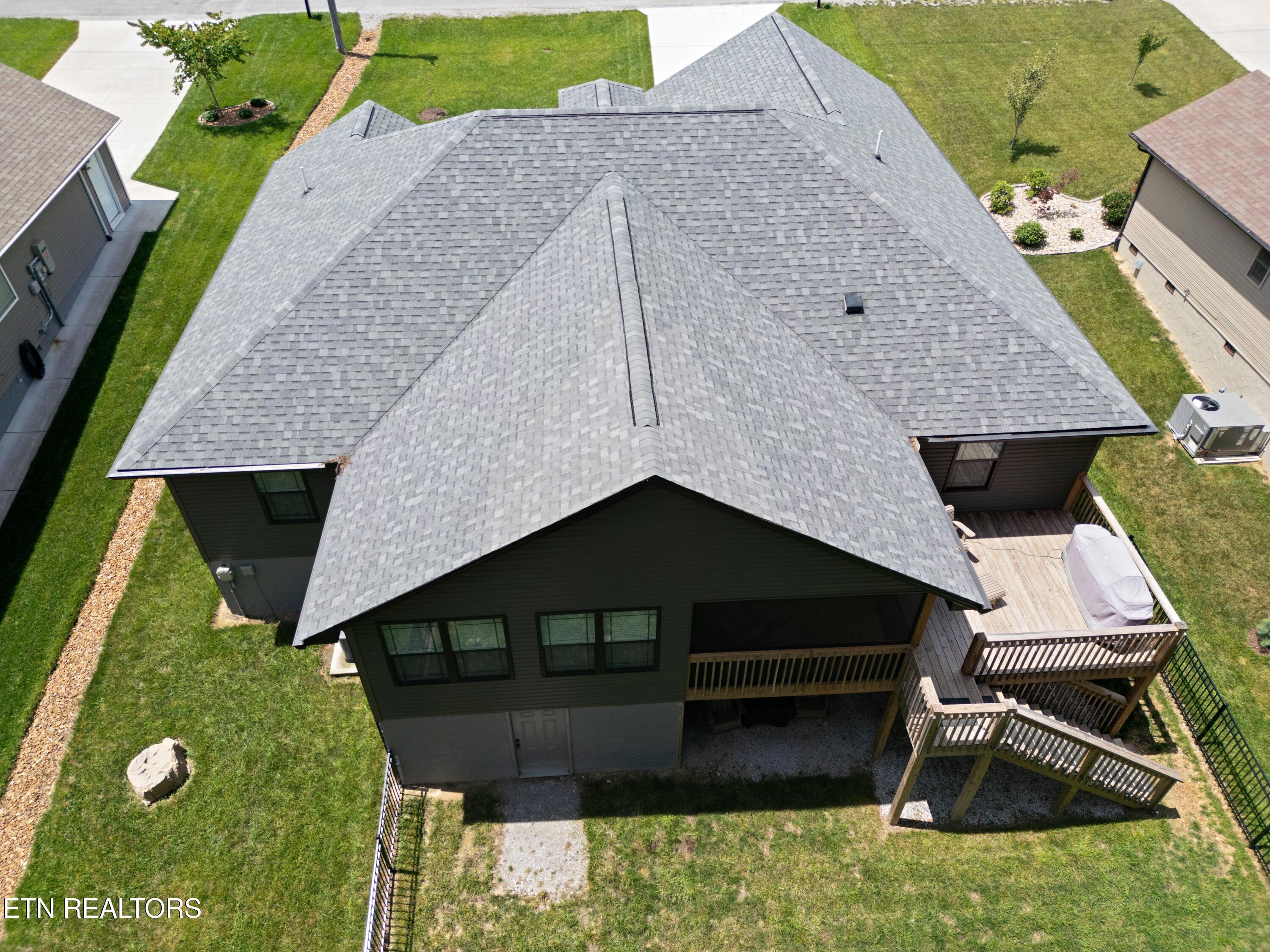 678 Saint George Drive Crossville TN 38558