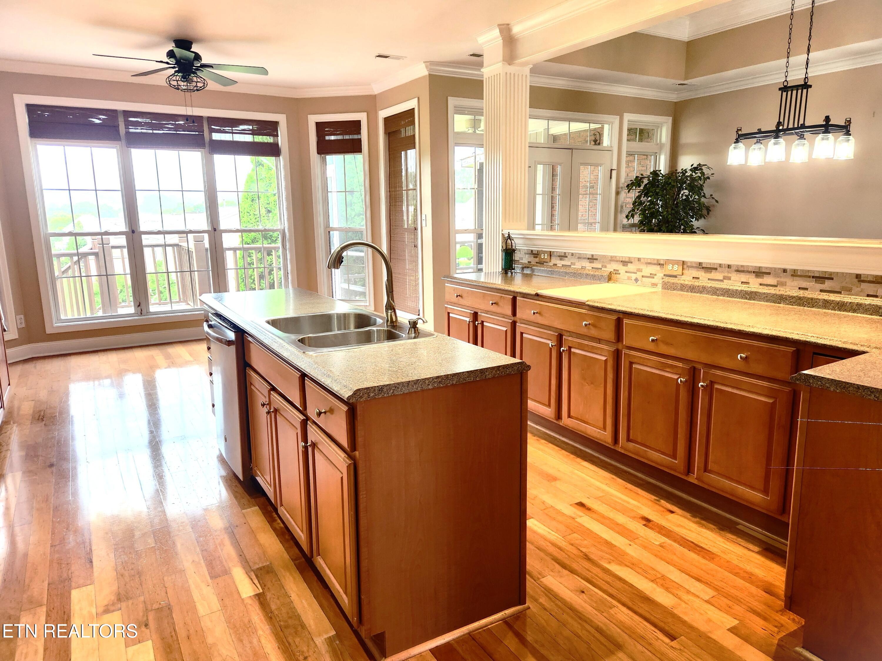1077 Creekside Village Way Seymour TN 37865