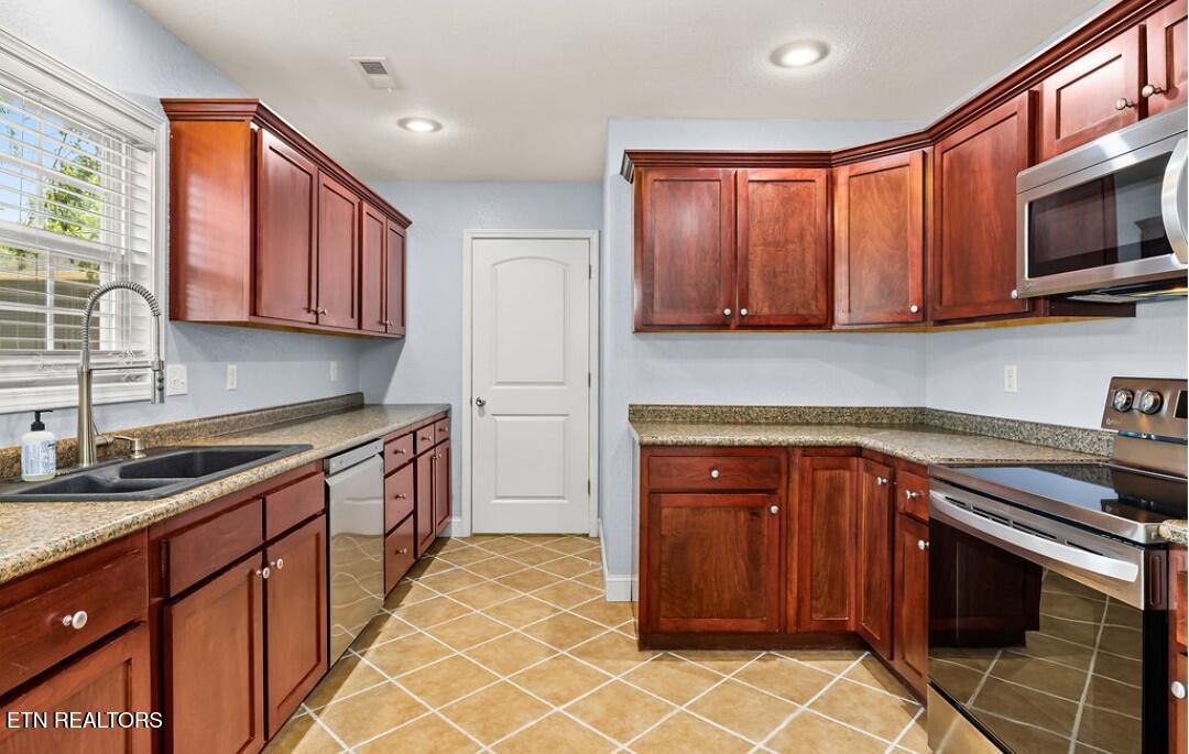 2225 Tuckaleechee Pike Maryville TN 37803
