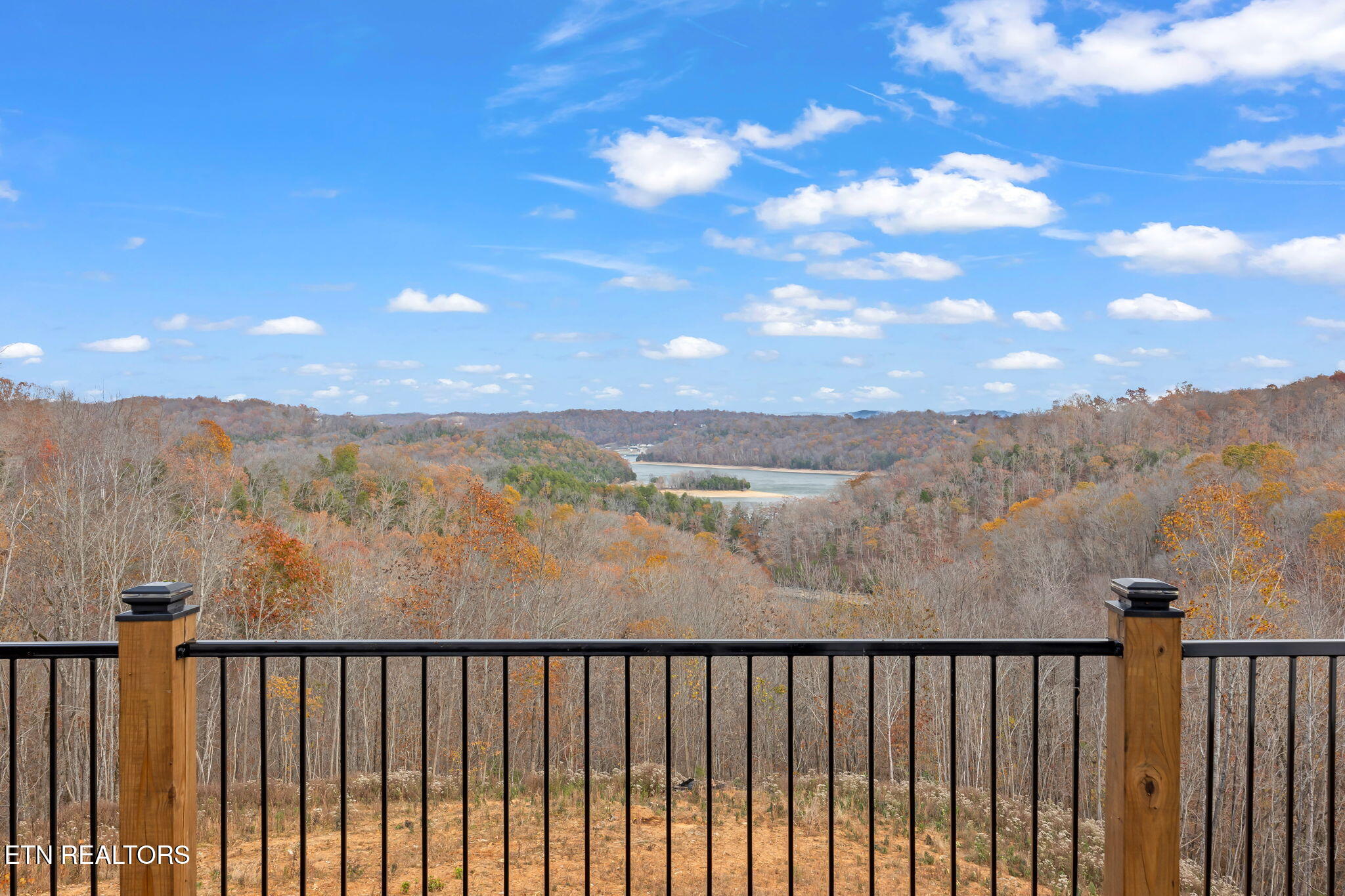176 Bear Pause Road Byrdstown TN 38549