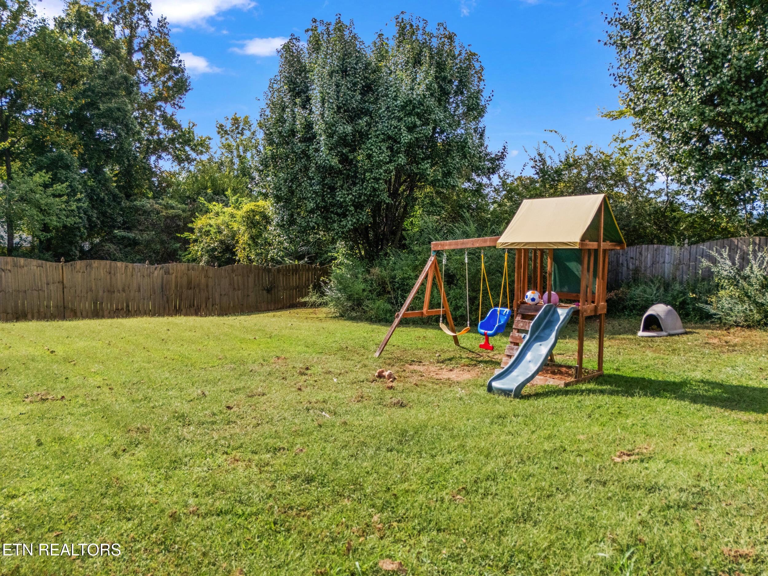 4419 Aylesbury Drive Knoxville TN 37918