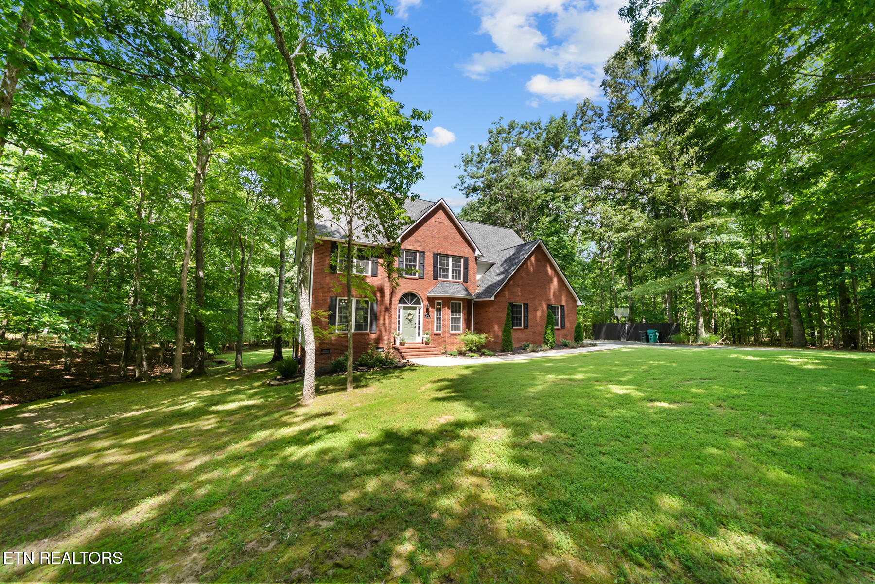 1001 Forest Crossville TN 38555