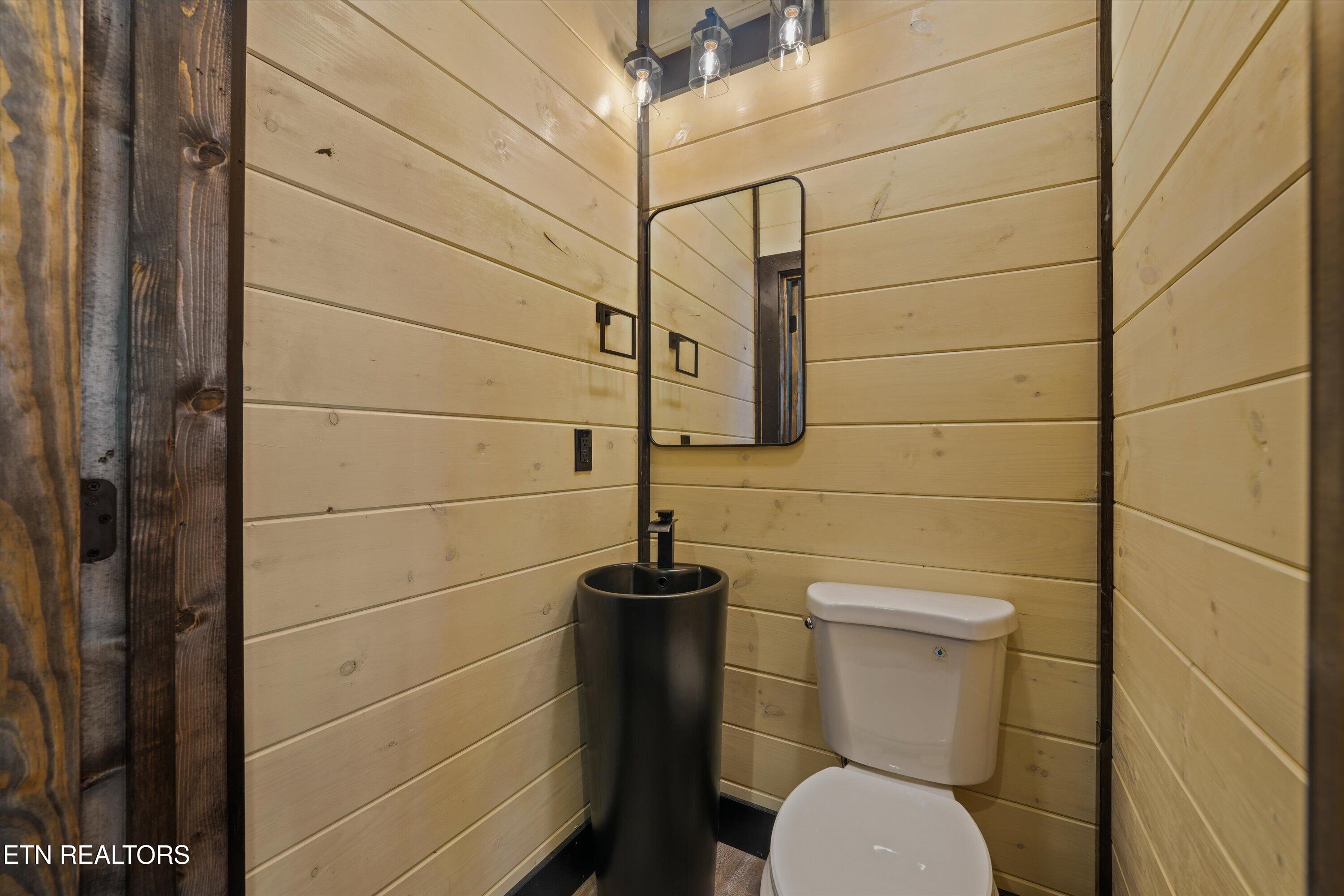 3297 Duncan Springs Road Sevierville TN 37876
