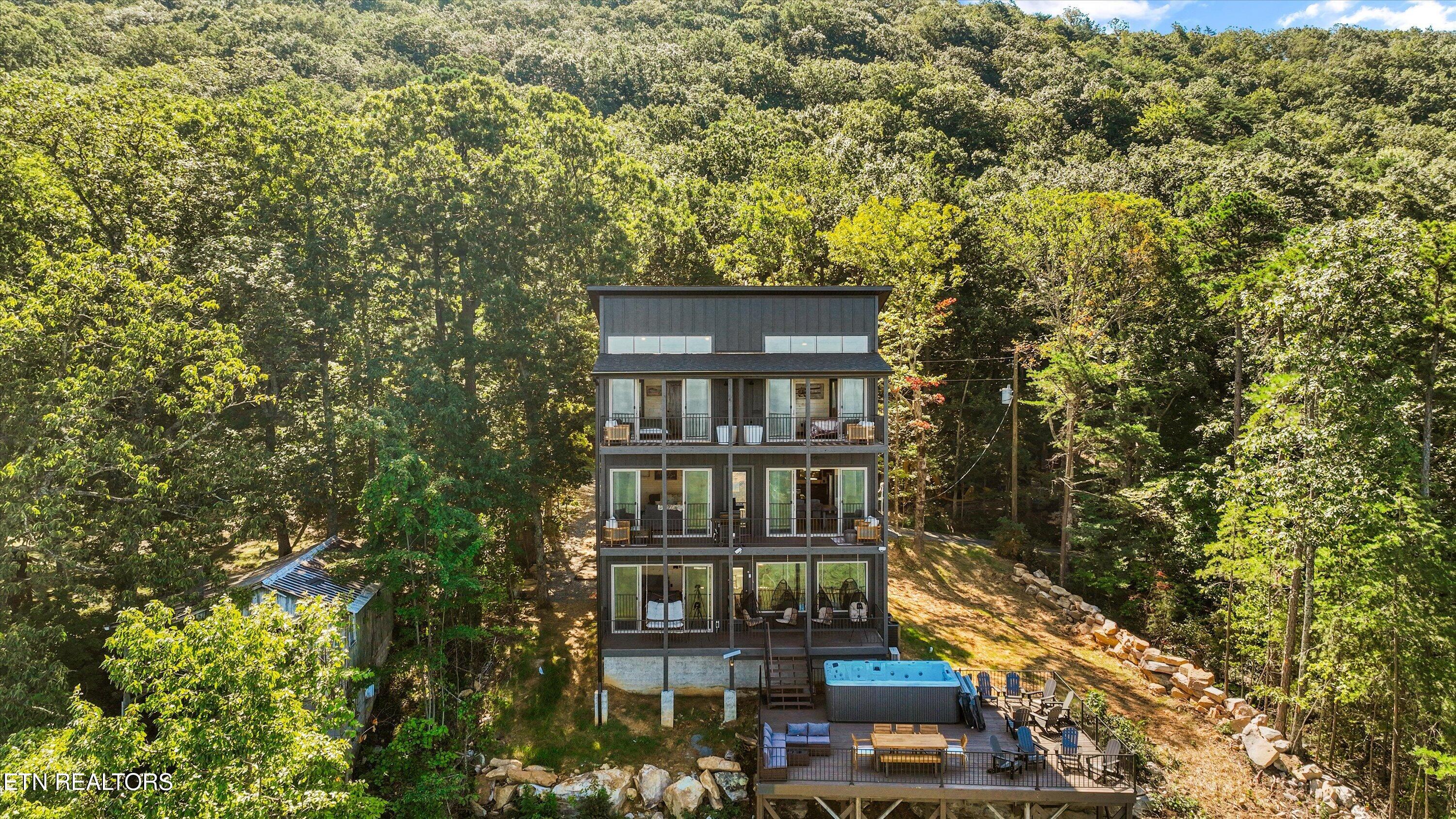 3297 Duncan Springs Road Sevierville TN 37876