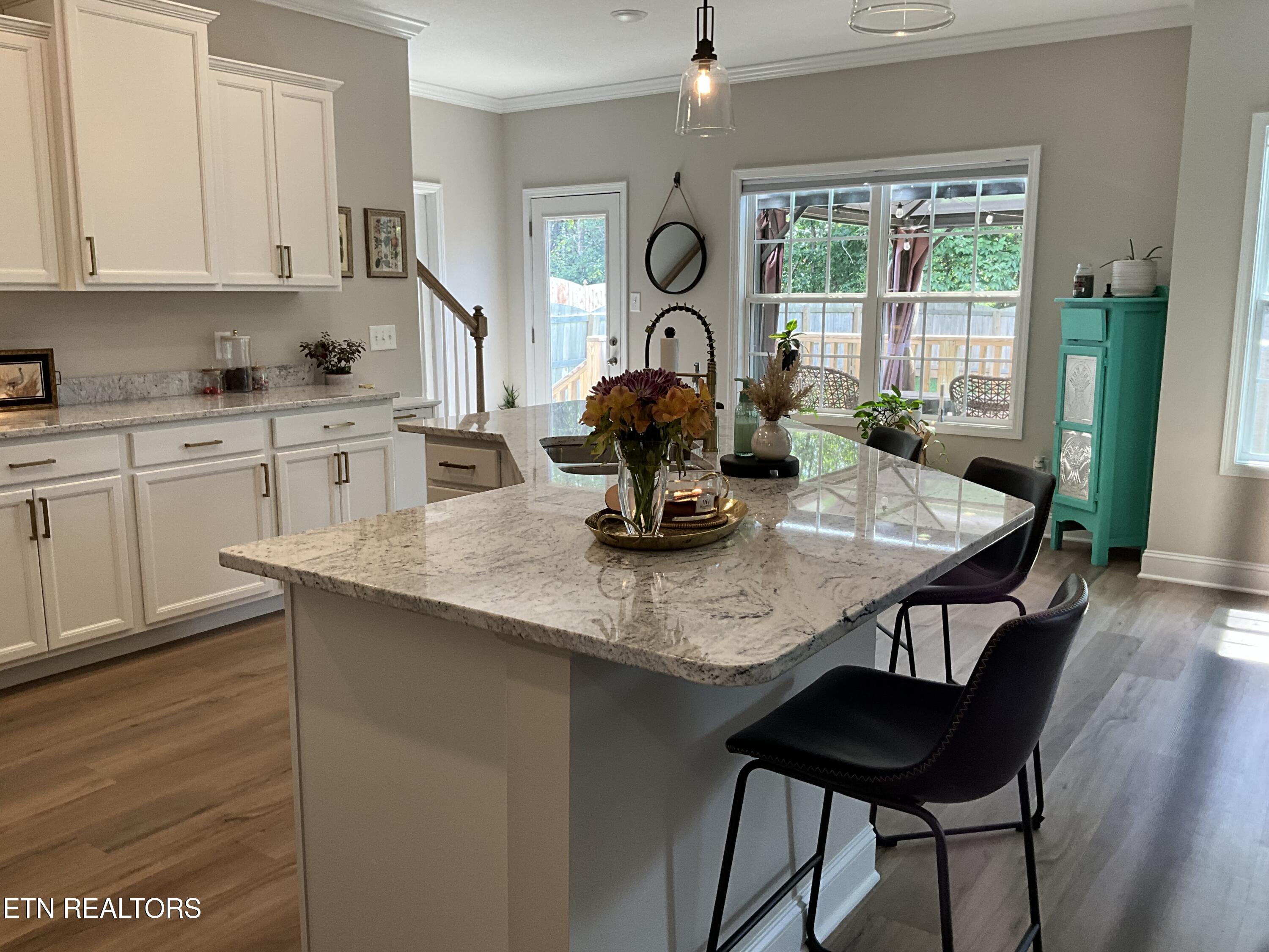 7613 Honey Oaks Road Corryton TN 37721
