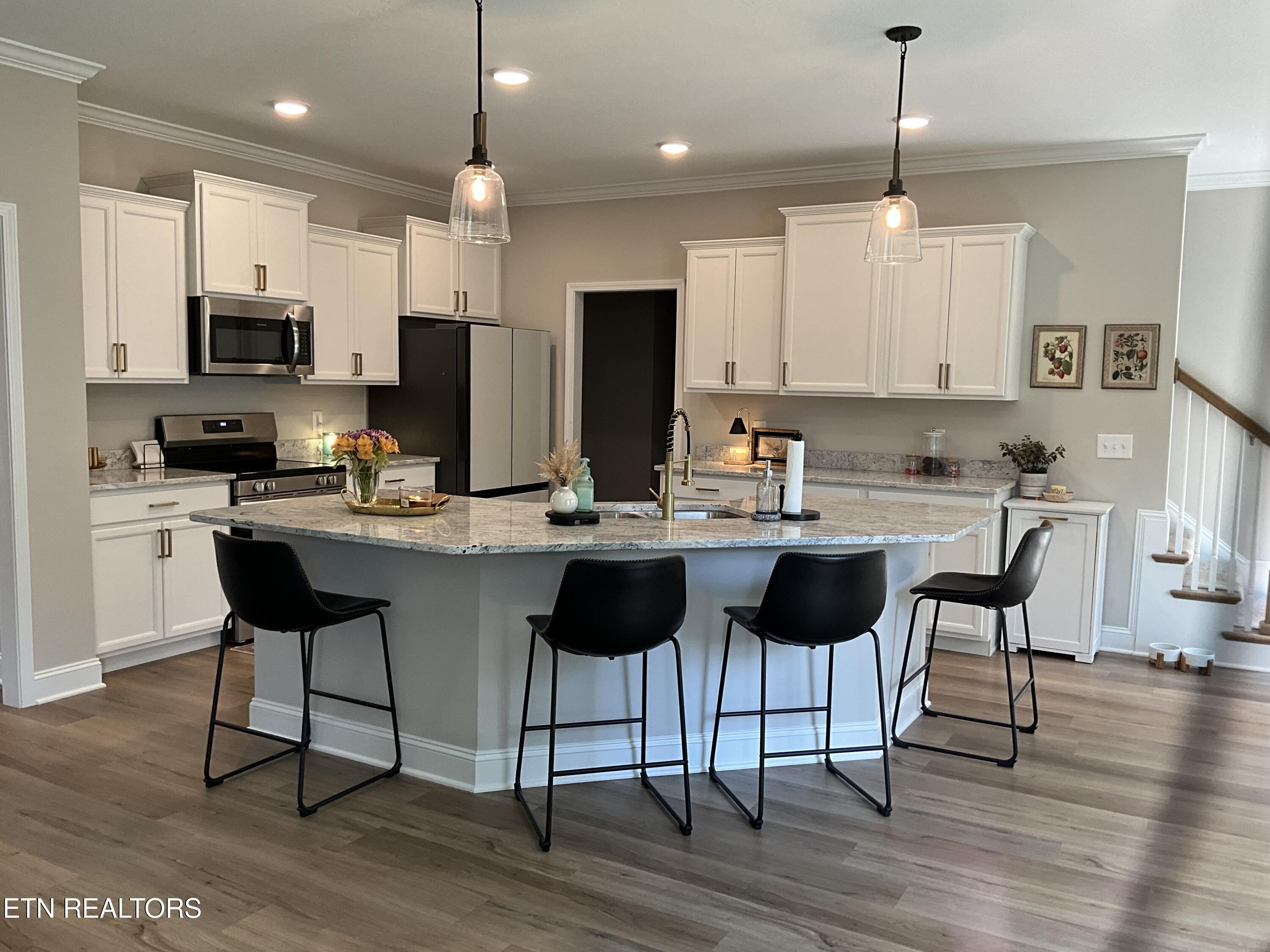 7613 Honey Oaks Road Corryton TN 37721