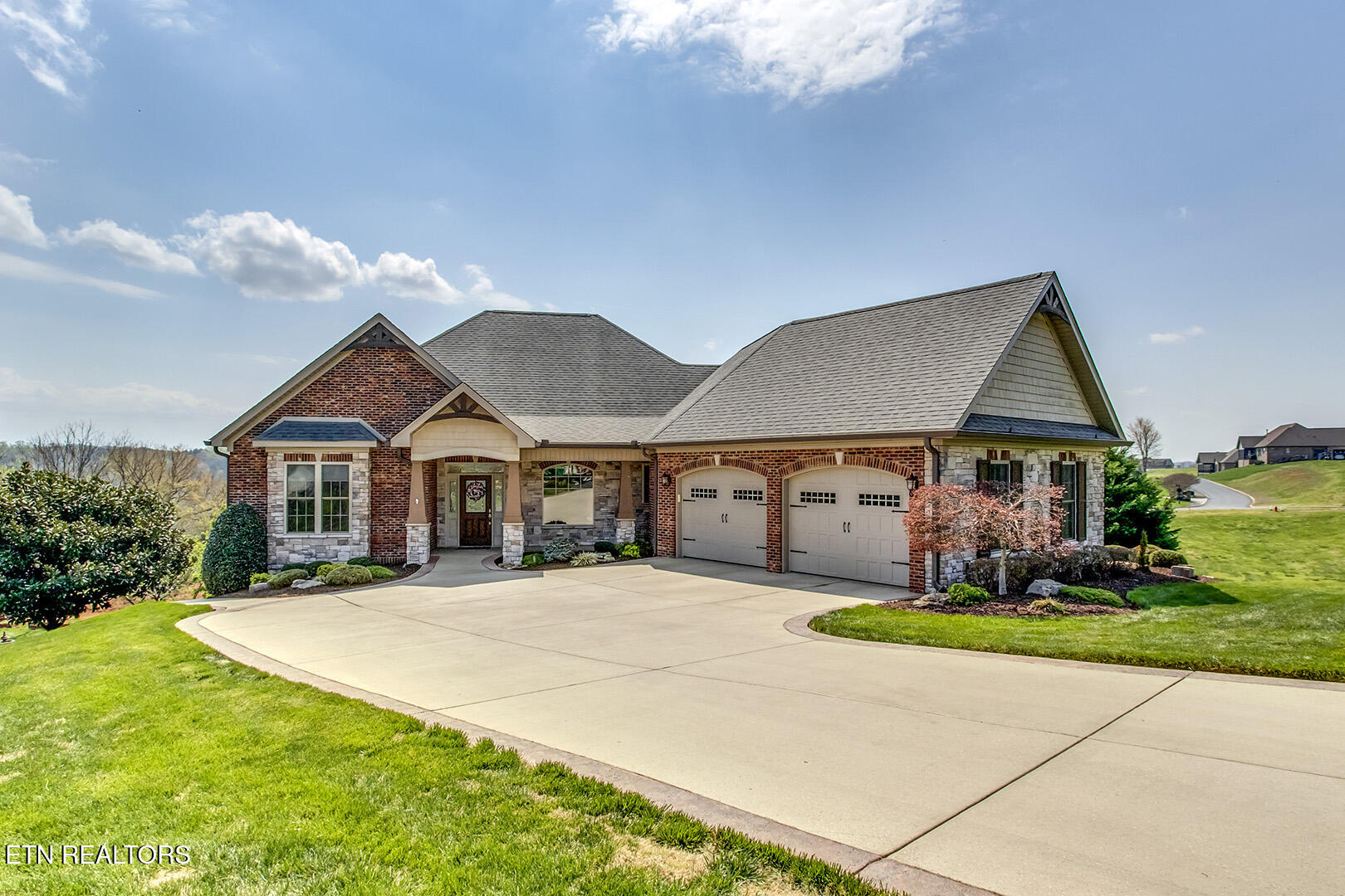 154 Song Sparrow Lane Vonore TN 37885