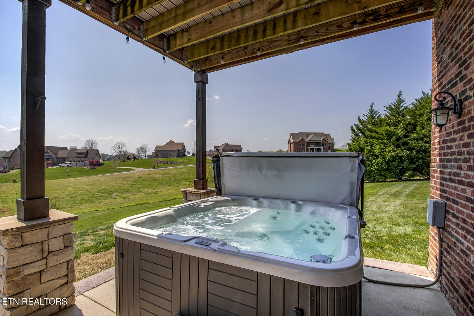 154 Song Sparrow Lane Vonore TN 37885