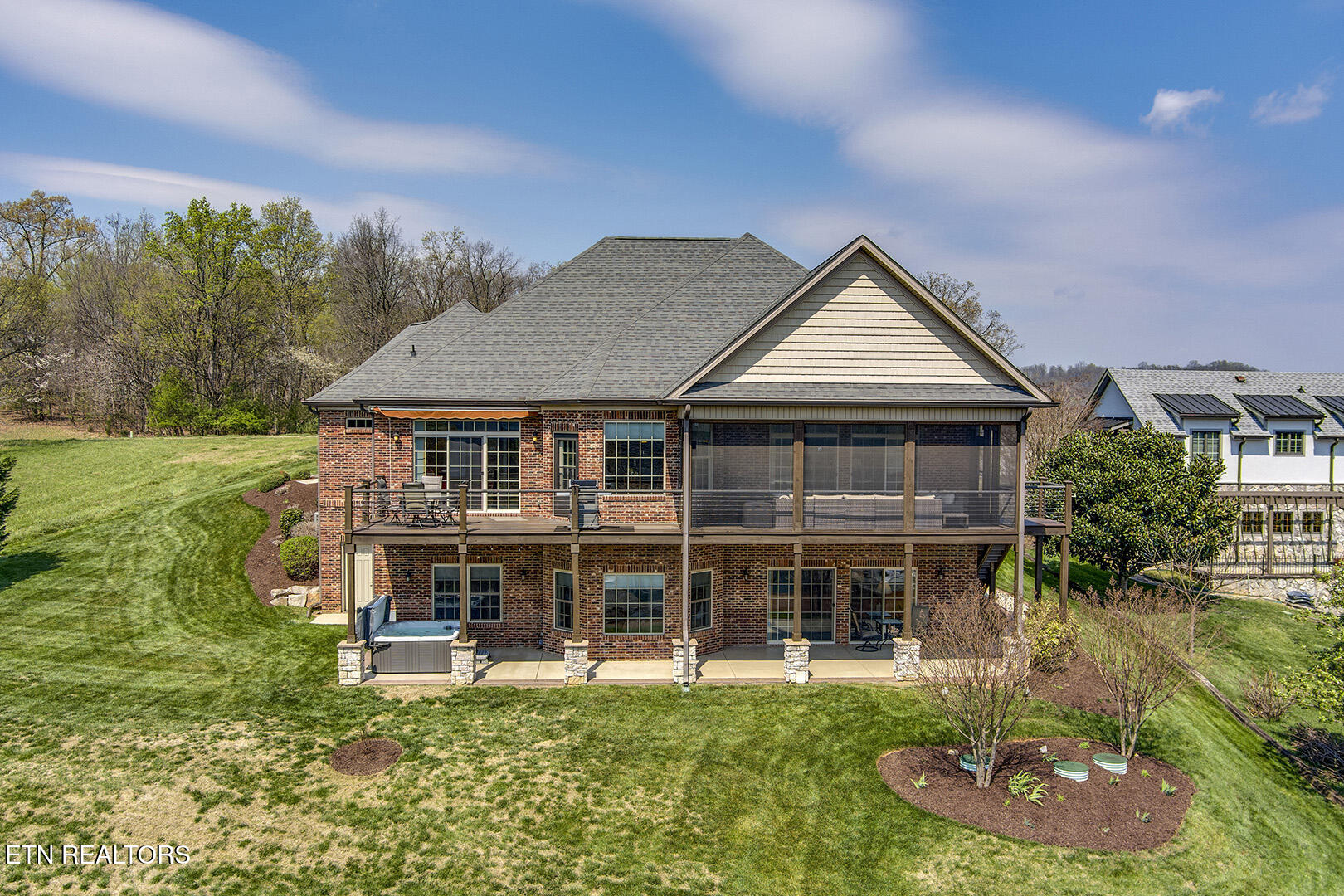 154 Song Sparrow Lane Vonore TN 37885