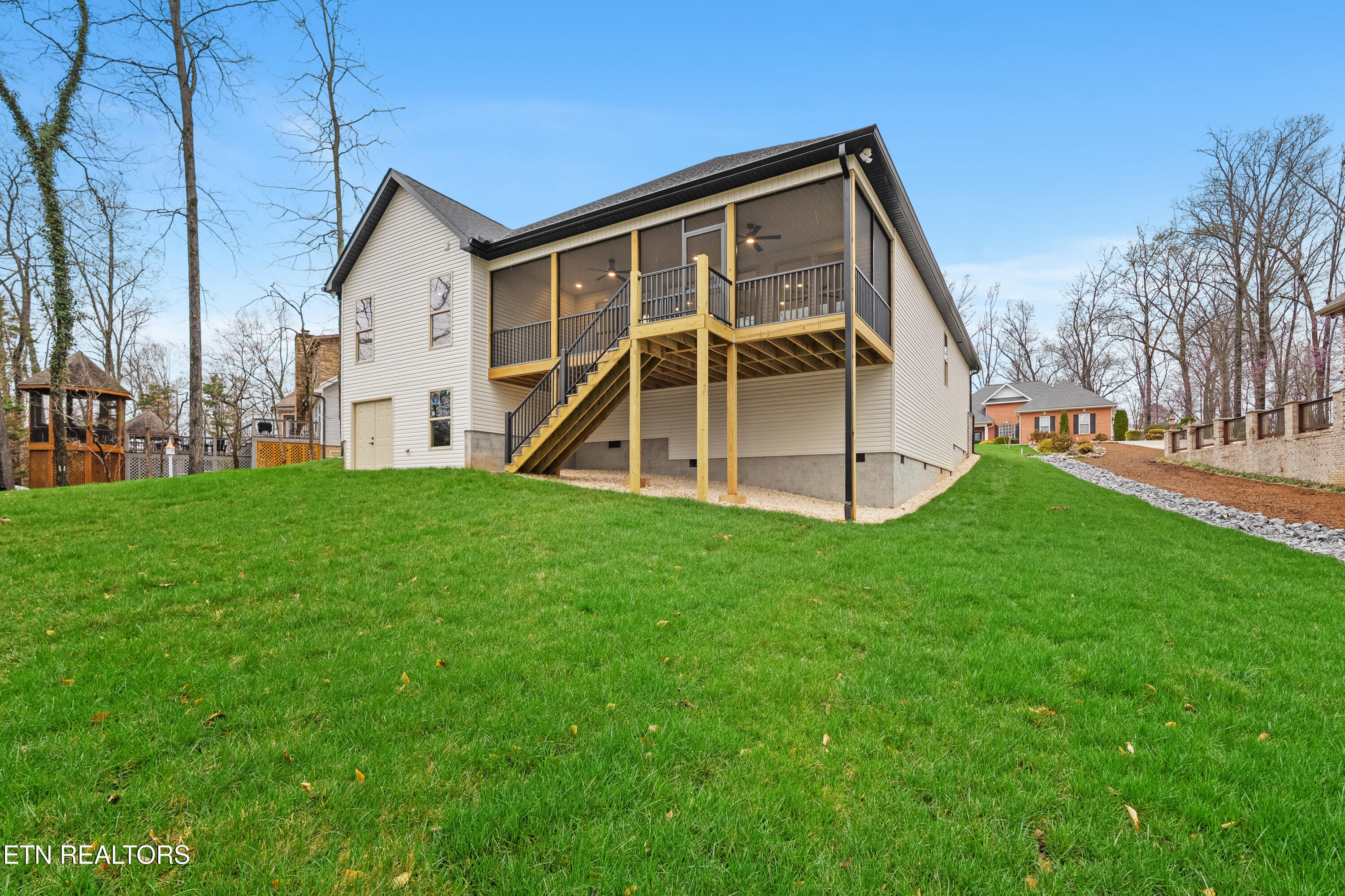 252 Mialaquo Circle Loudon TN 37774