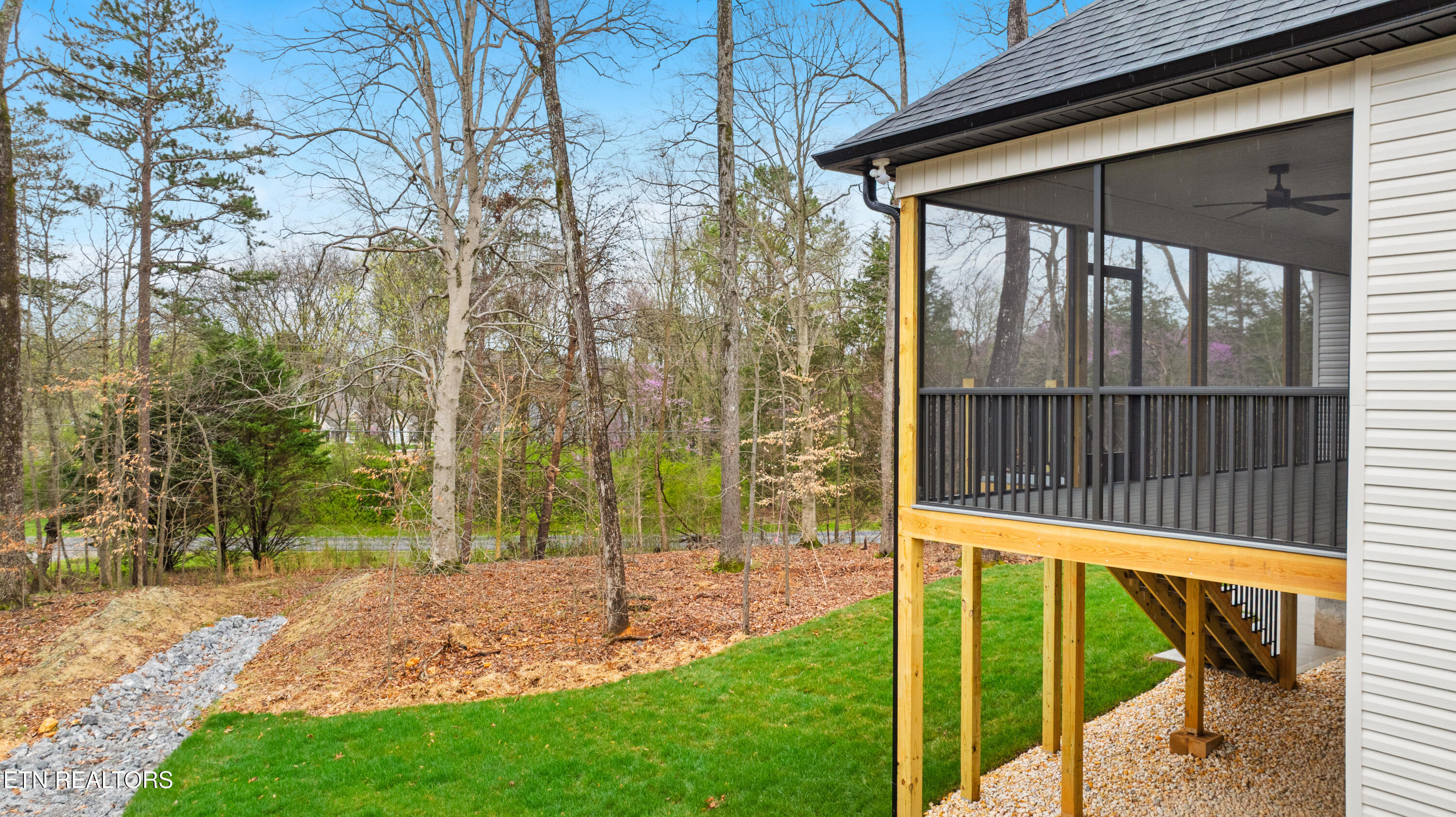 252 Mialaquo Circle Loudon TN 37774