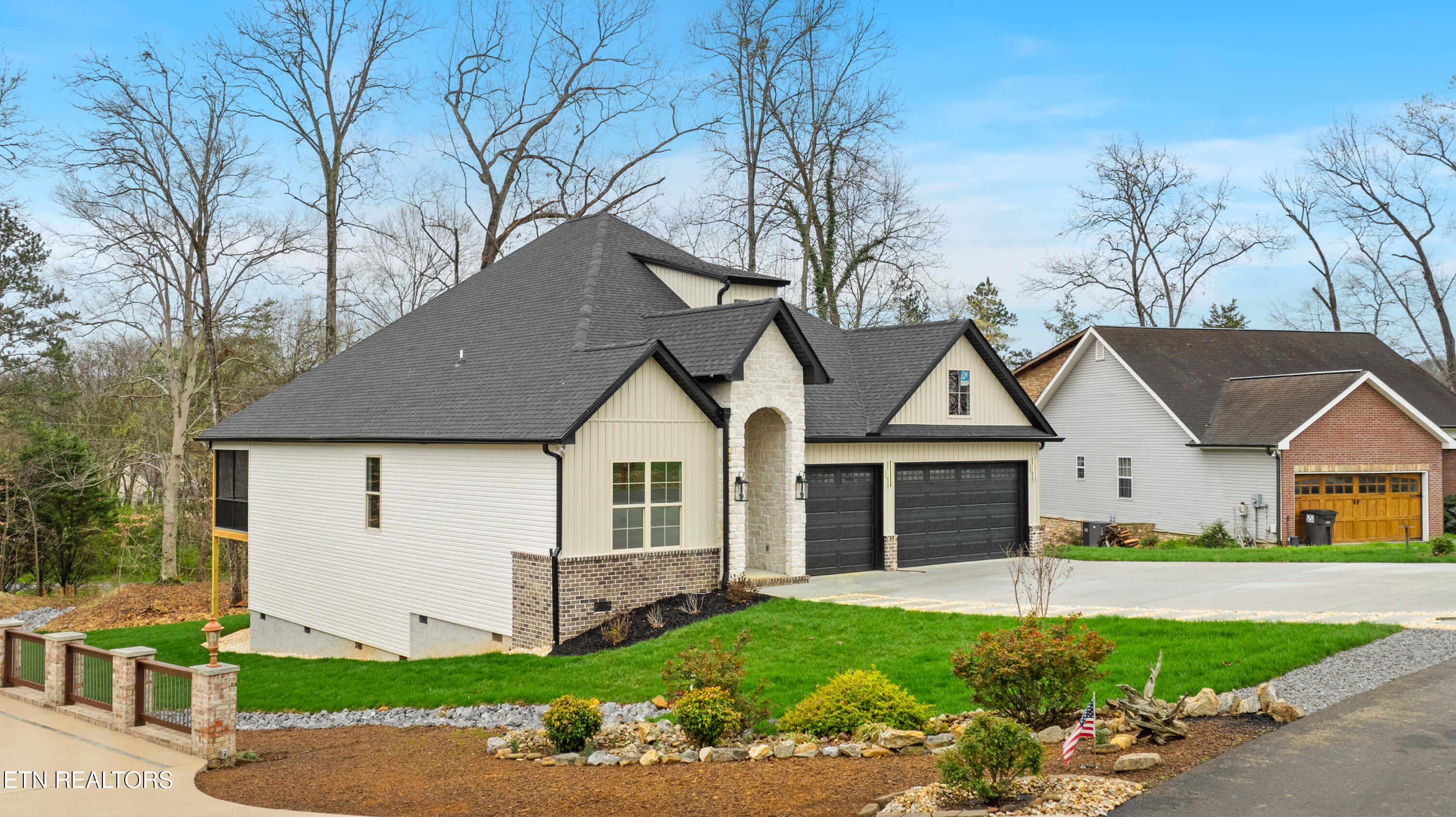 252 Mialaquo Circle Loudon TN 37774