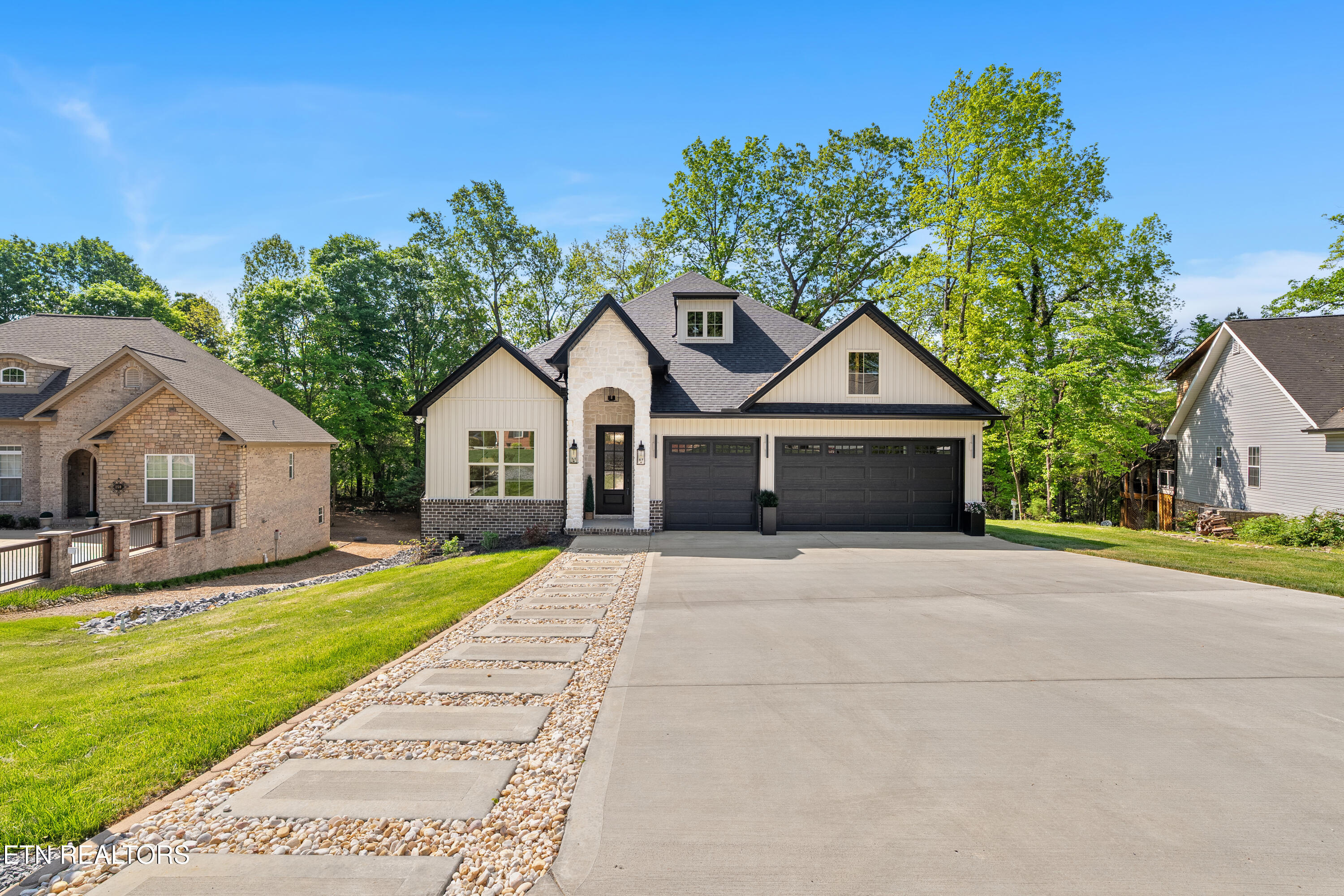 252 Mialaquo Circle Loudon TN 37774