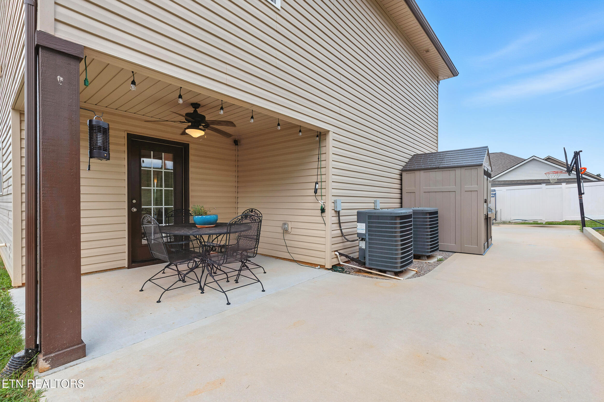 1516 Griffitts Boulevard Maryville TN 37803